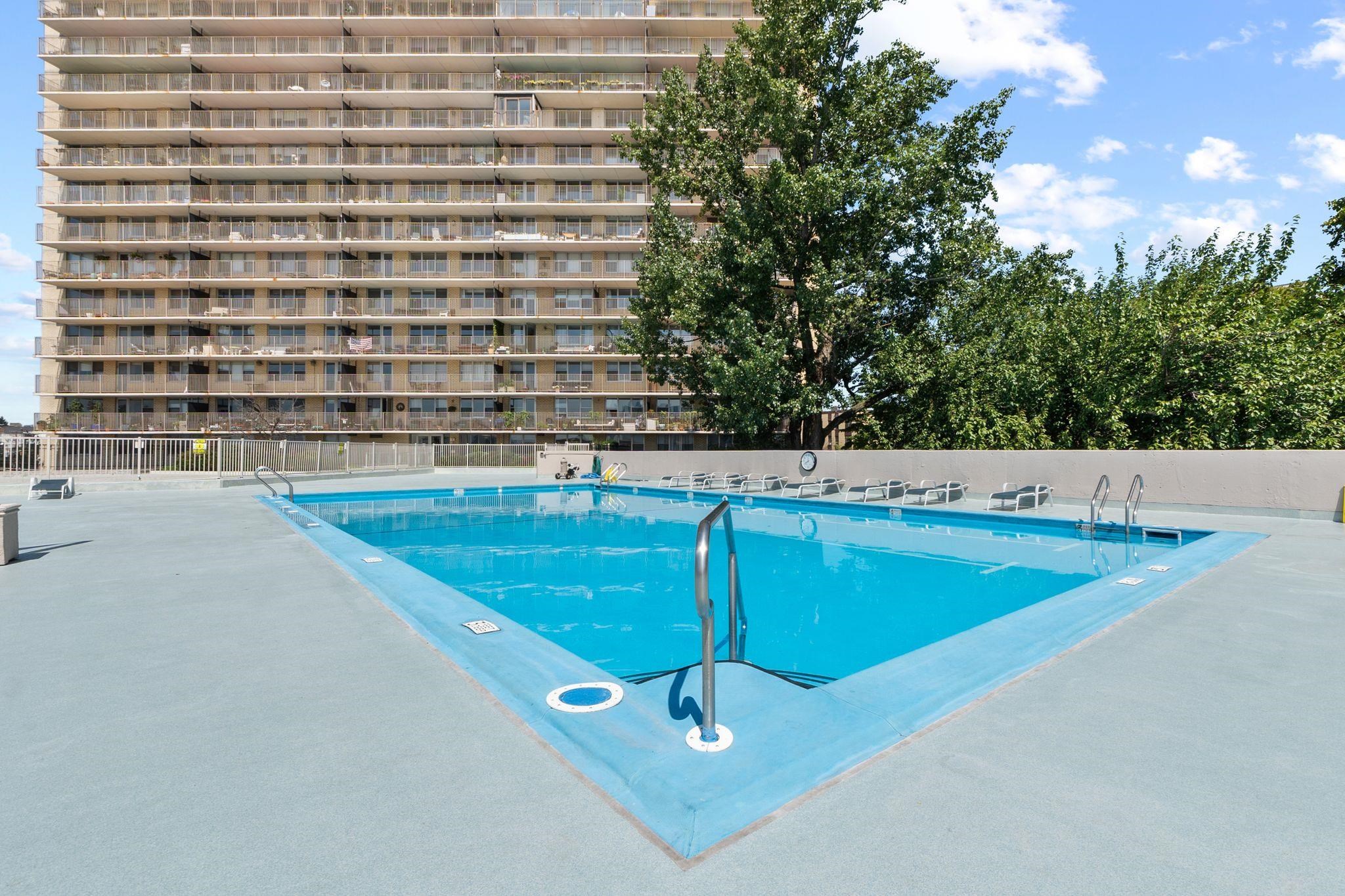 property viewer photo 27