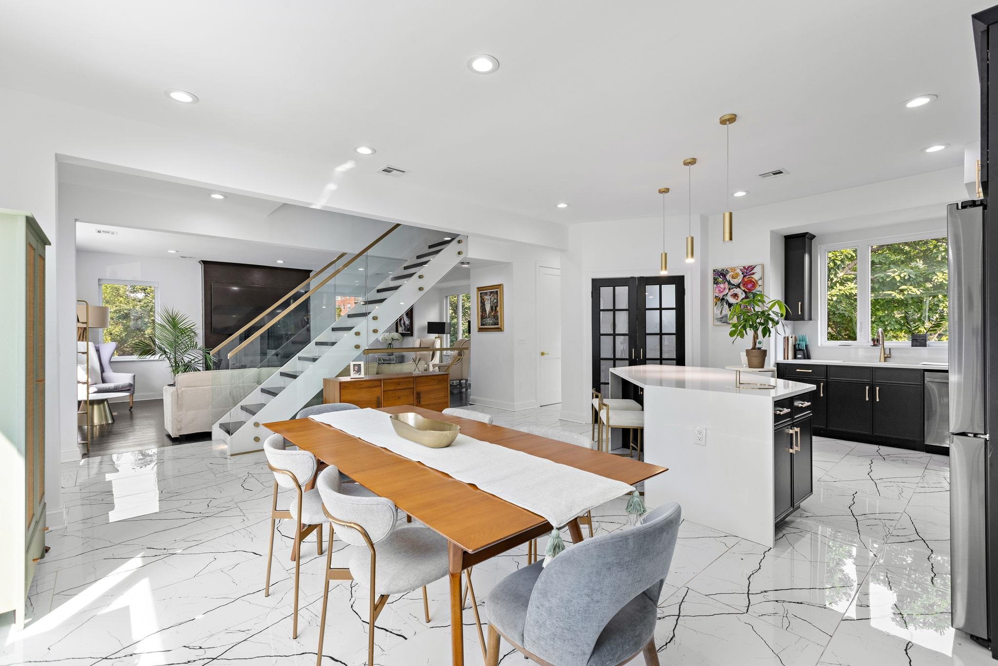 property viewer photo 19