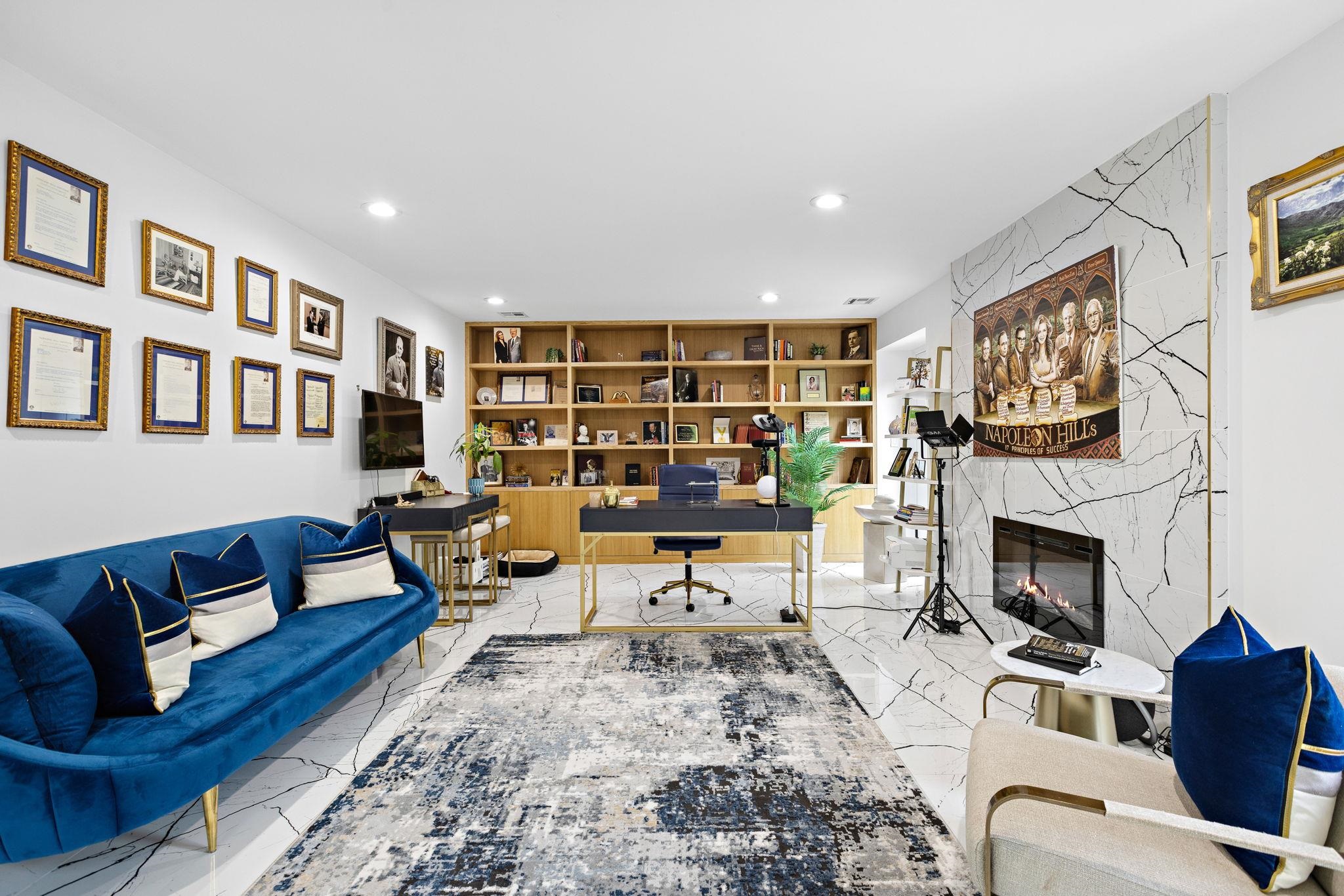 property viewer photo 43