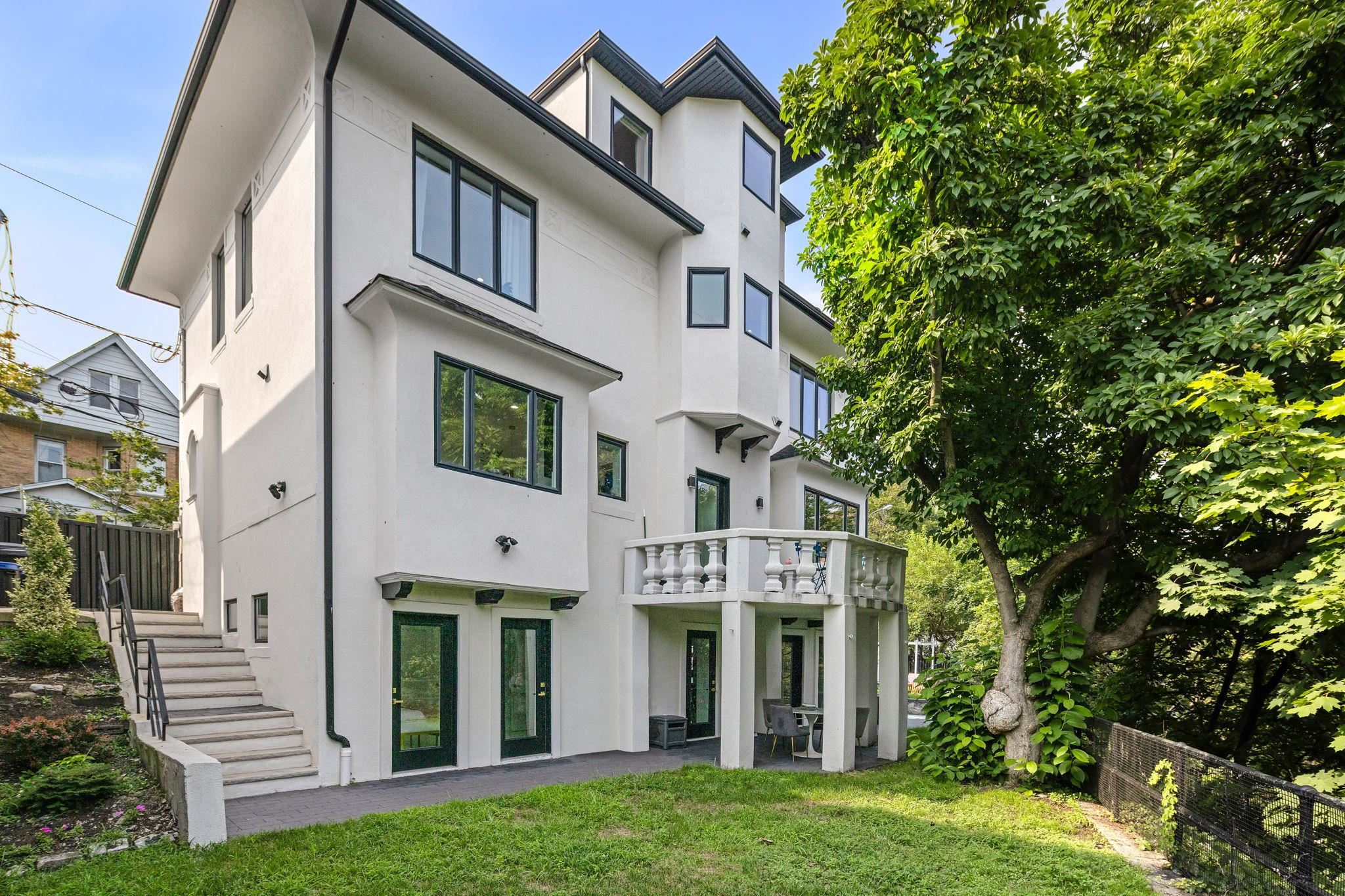 property viewer photo 47
