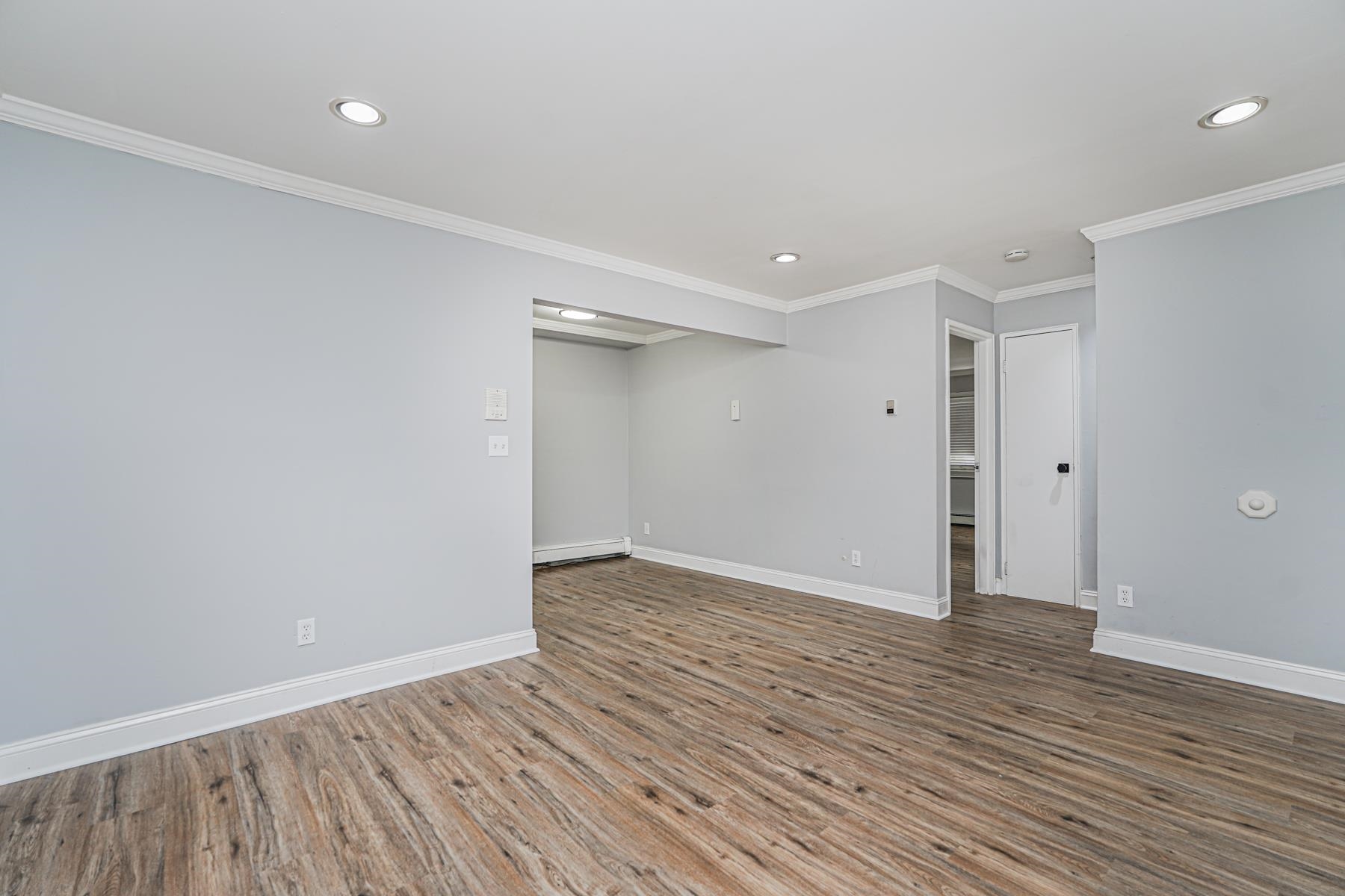 property viewer photo 13