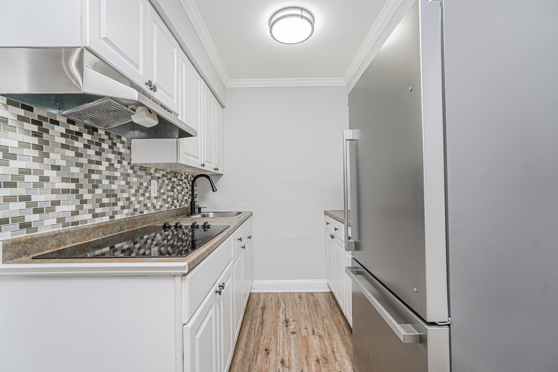property viewer photo 4