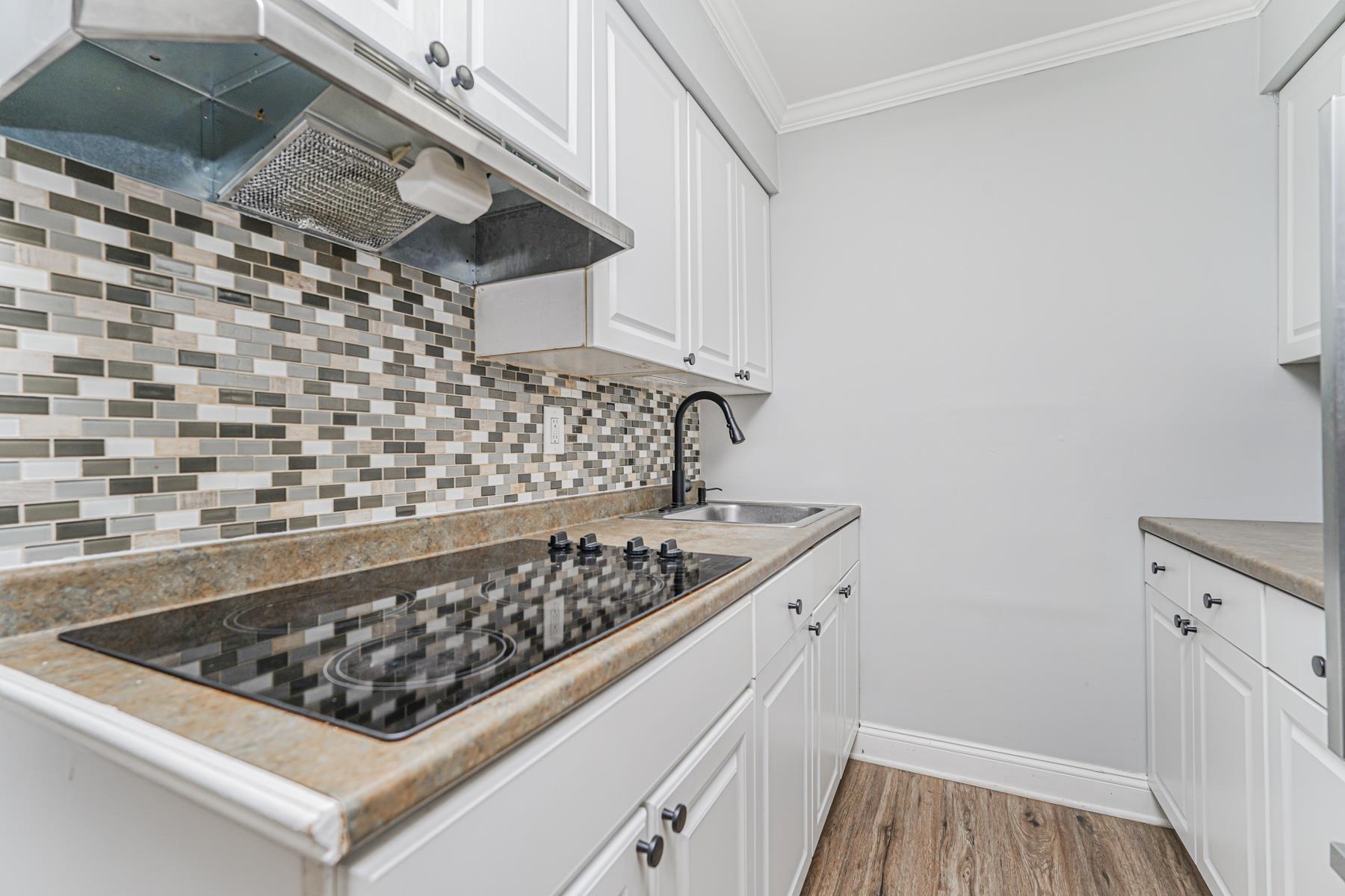 property viewer photo 6