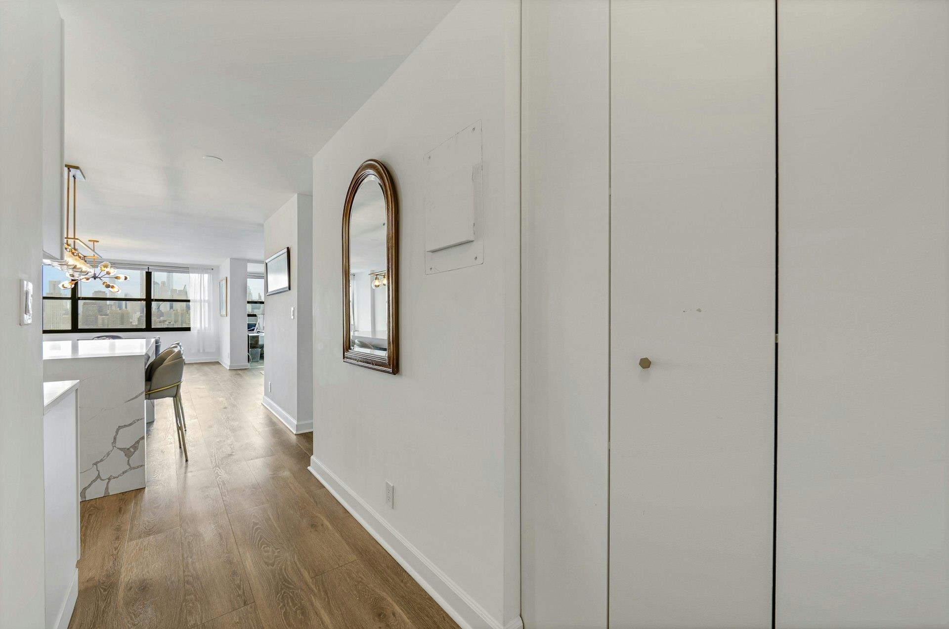 property viewer photo 1