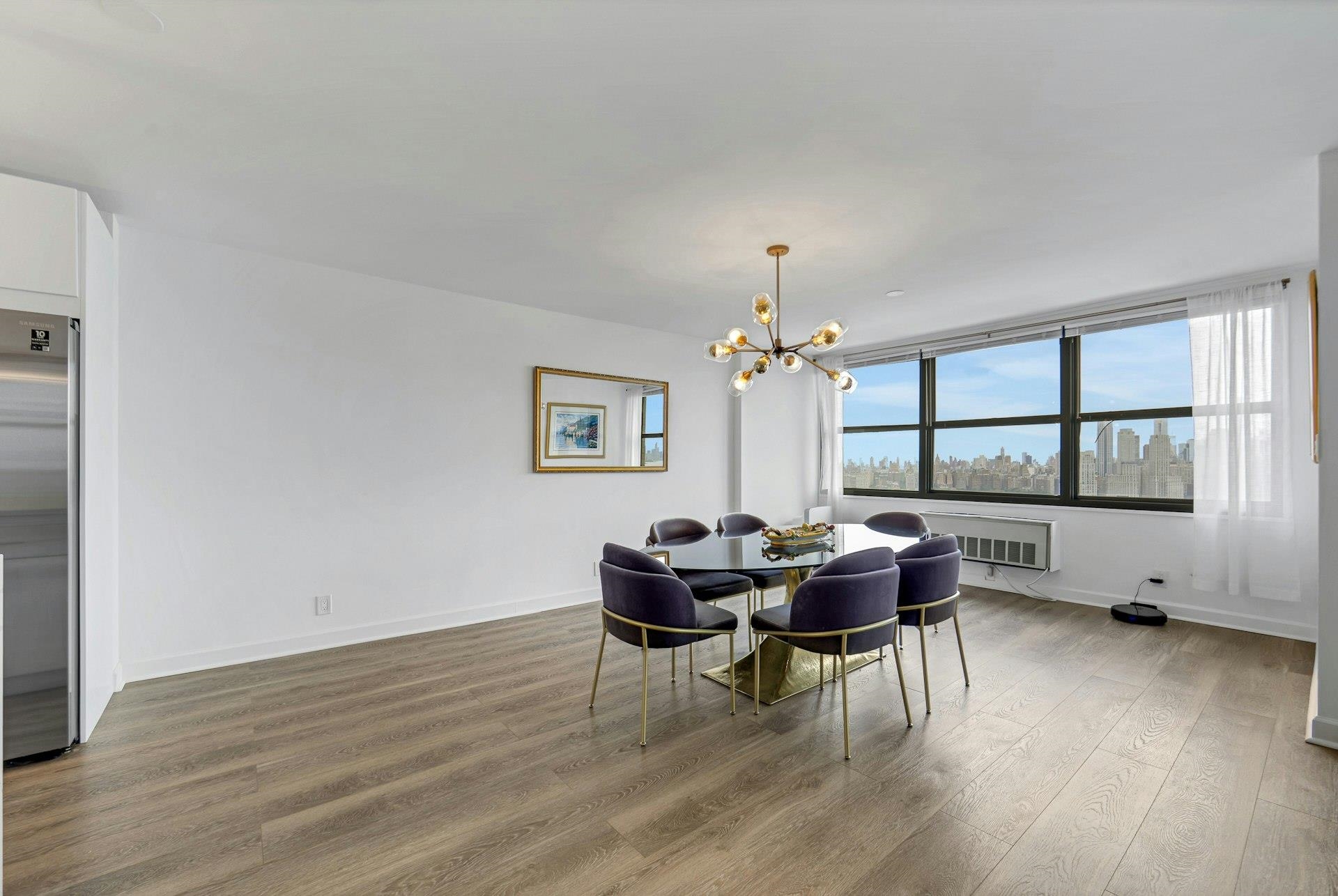 property viewer photo 10