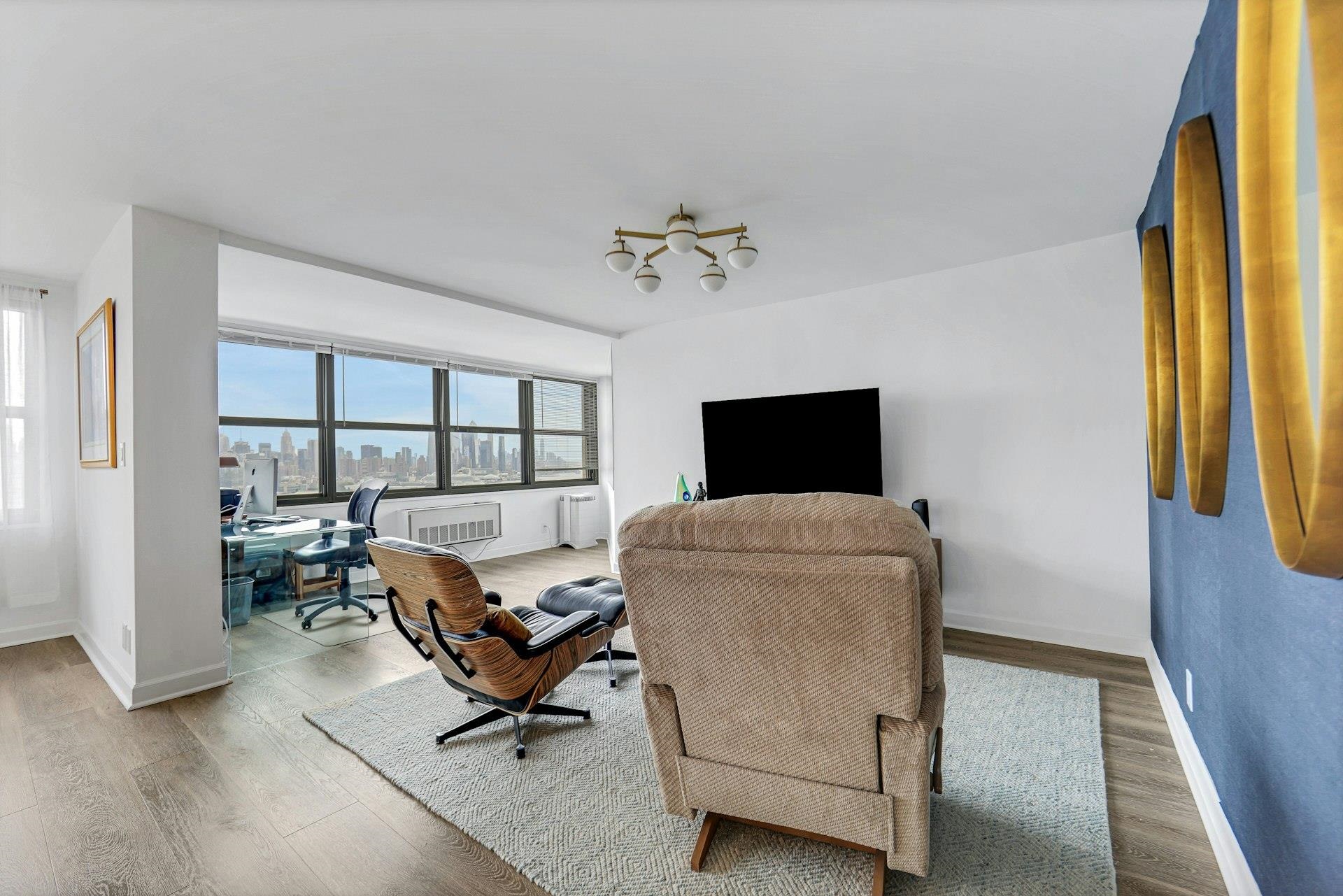 property viewer photo 11