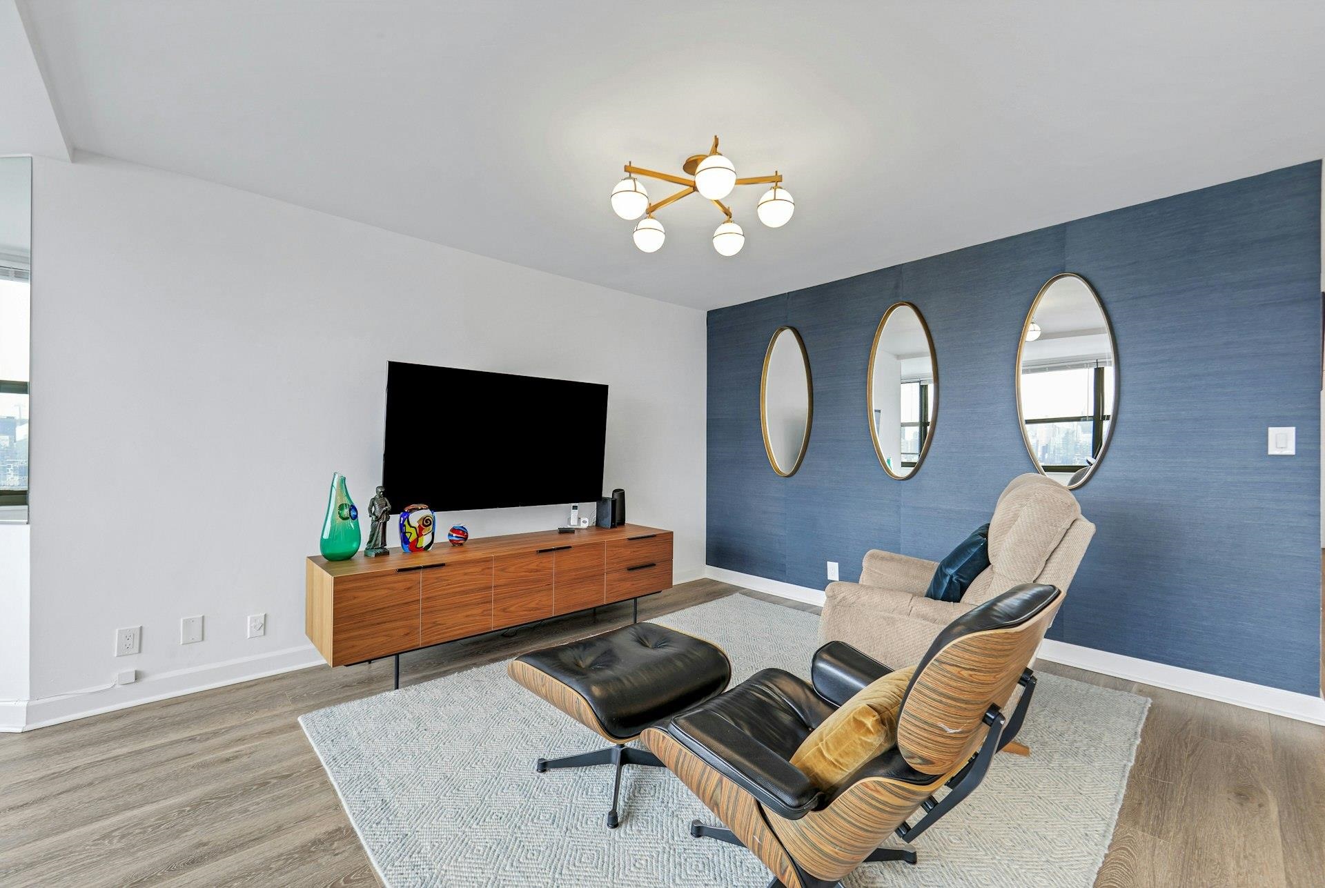 property viewer photo 12