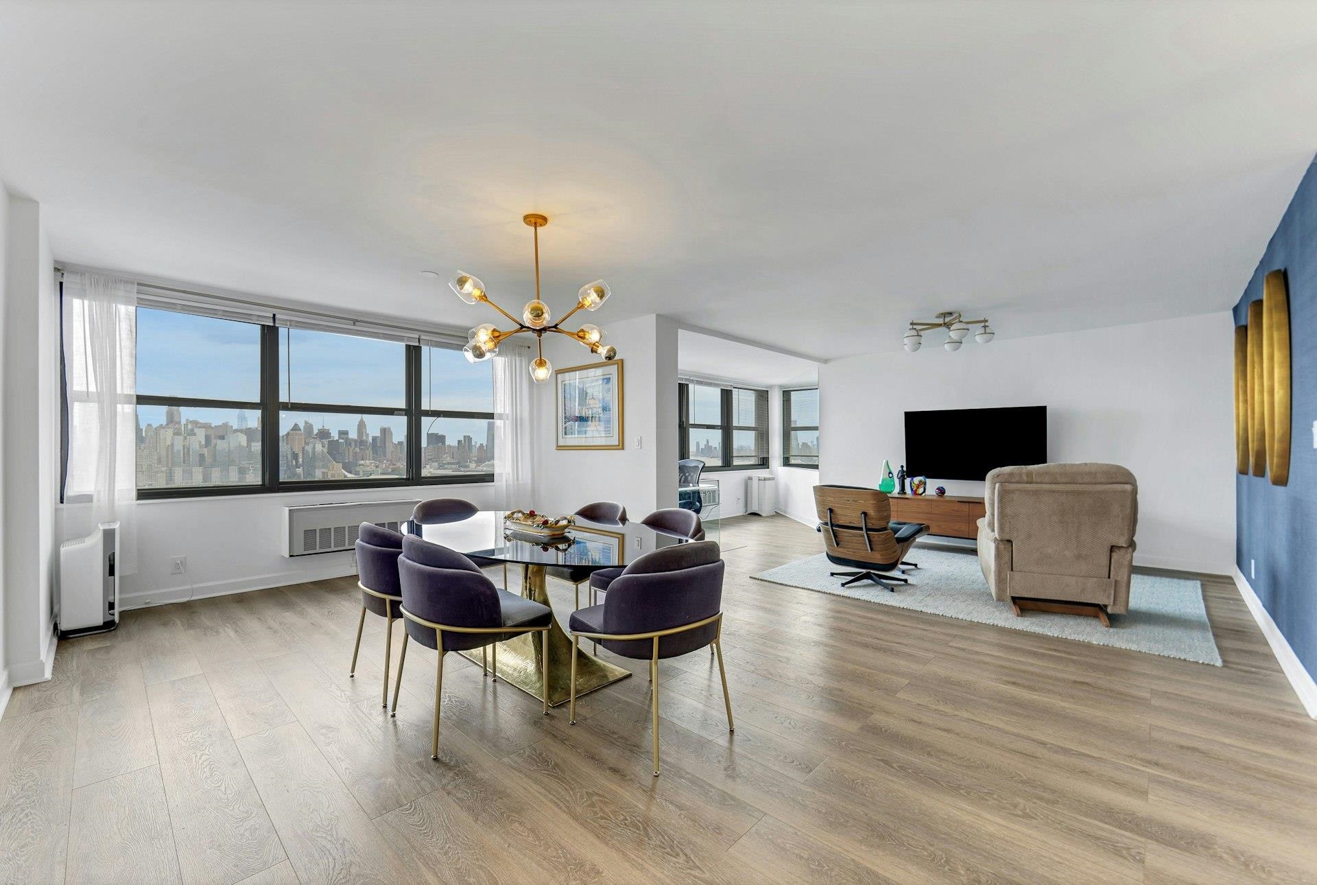 property viewer photo 8