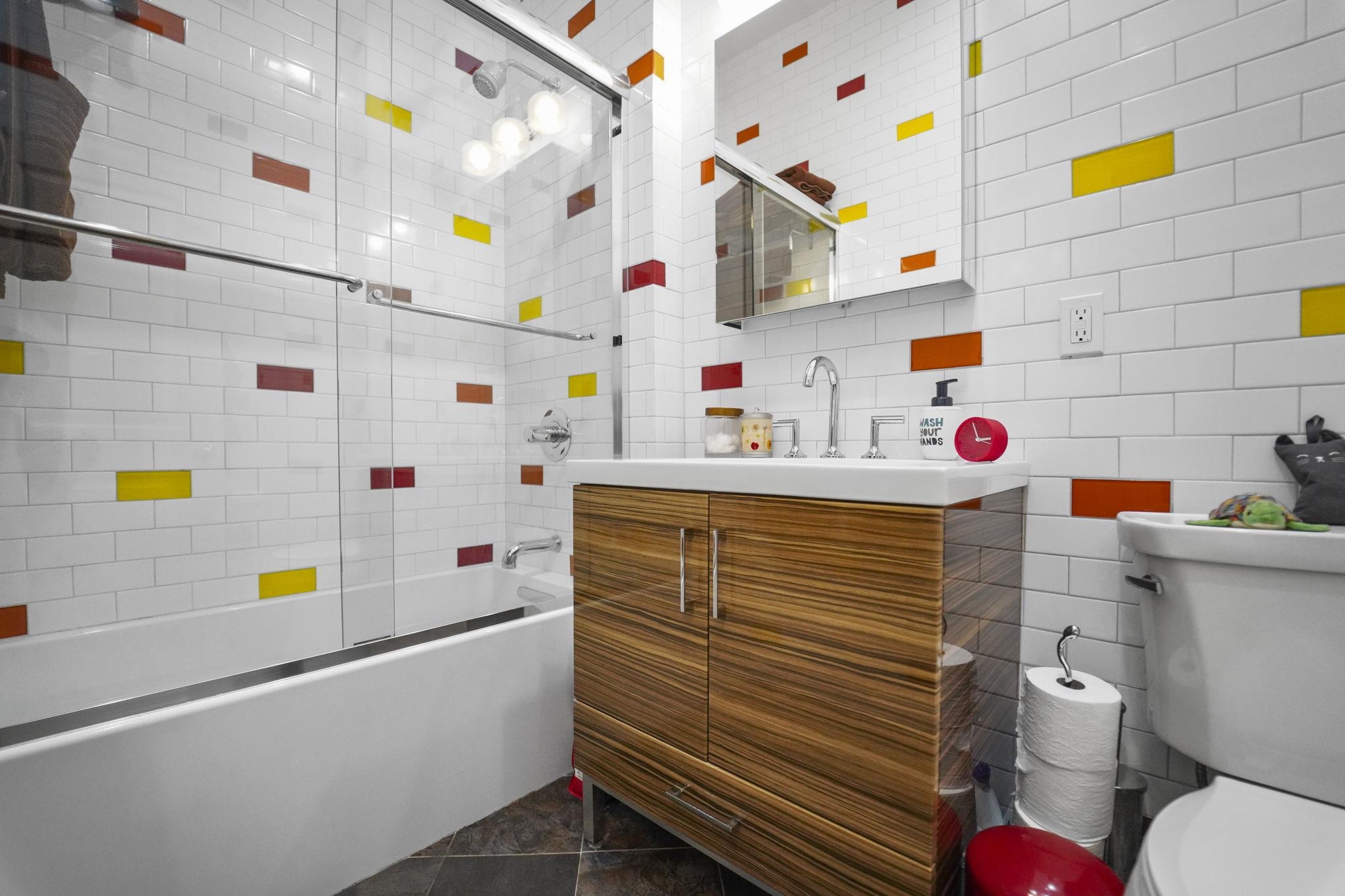 property viewer photo 10