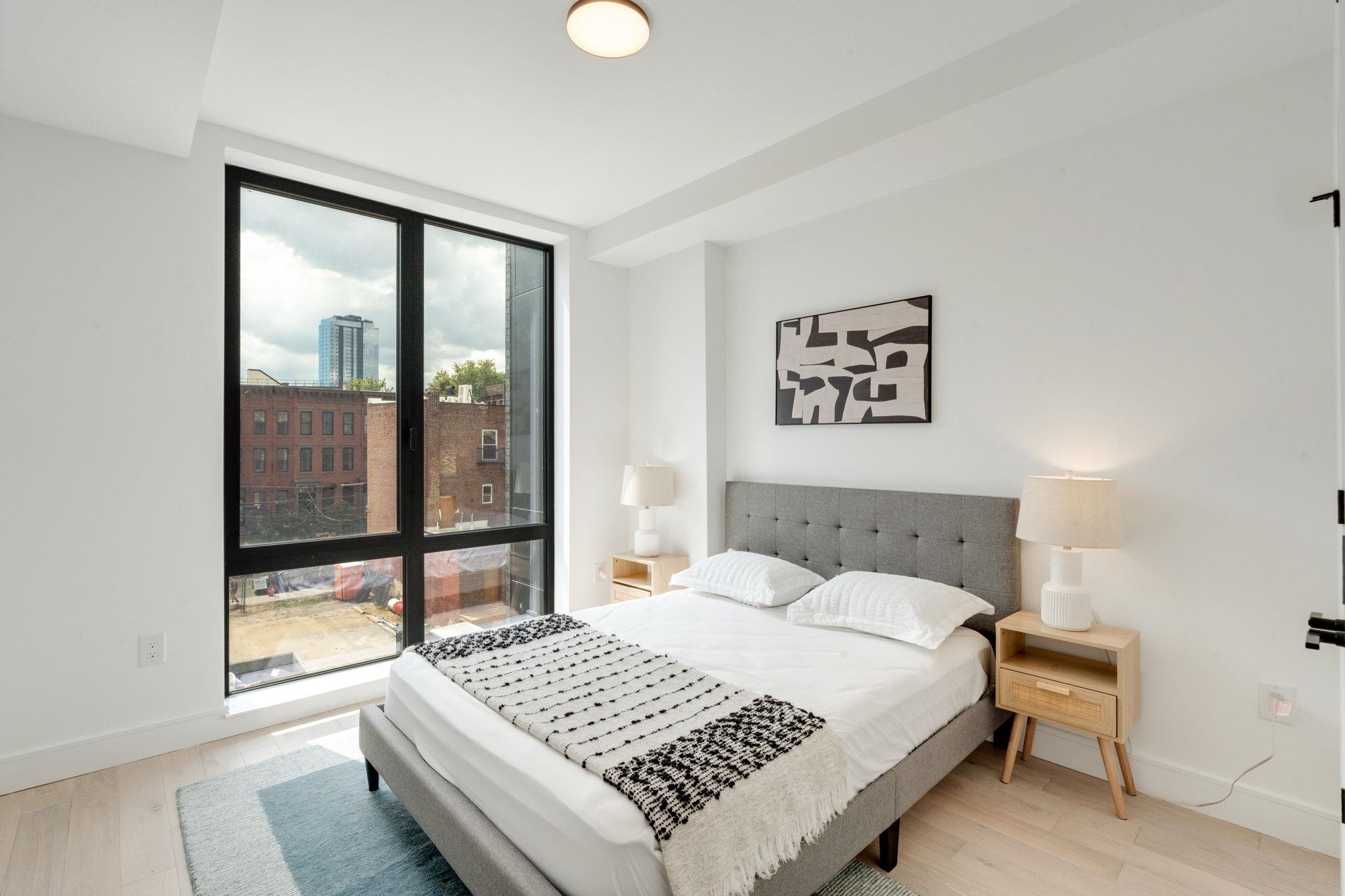 property viewer photo 11