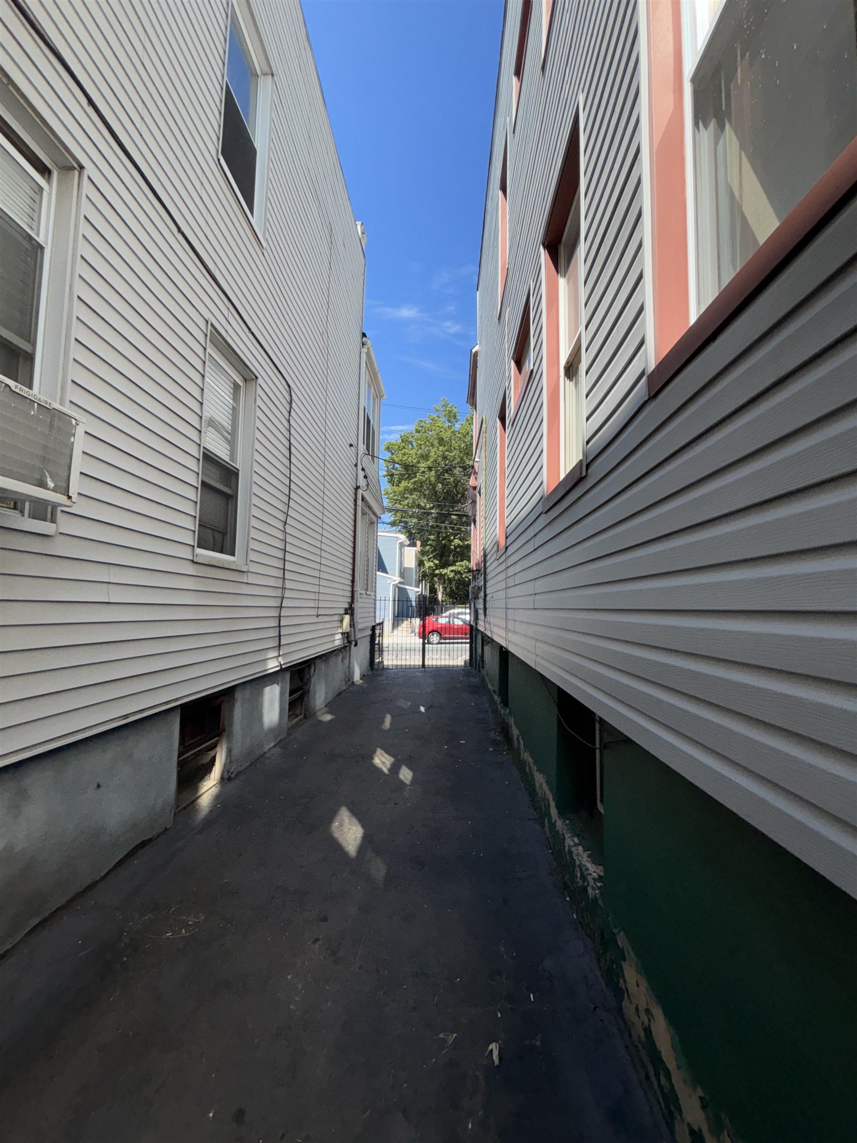 property viewer photo 17