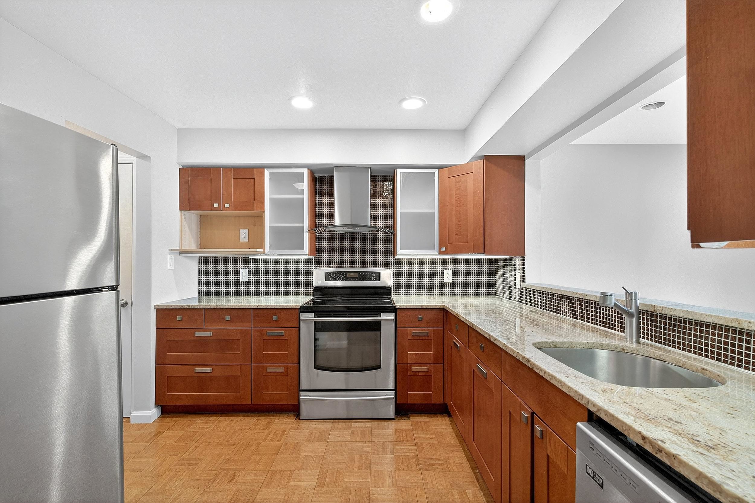 property viewer photo 2