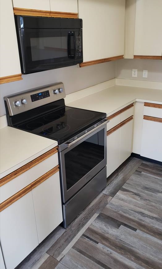 property viewer photo 16