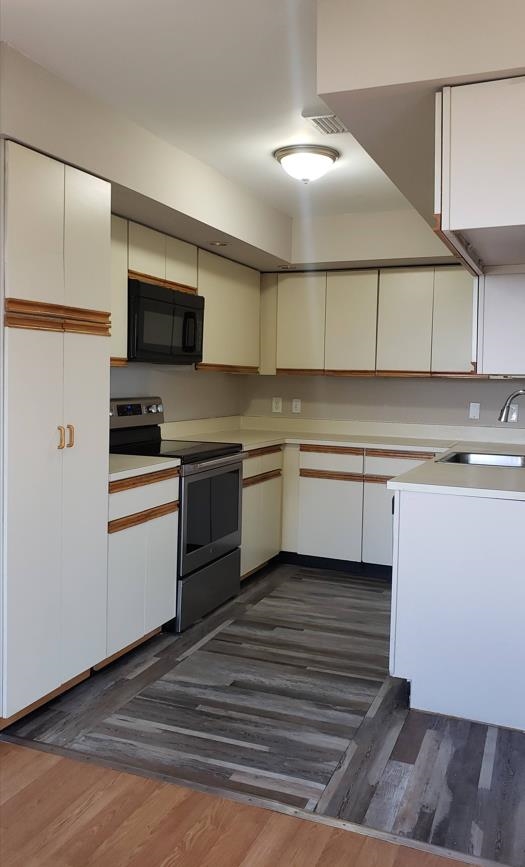 property viewer photo 18