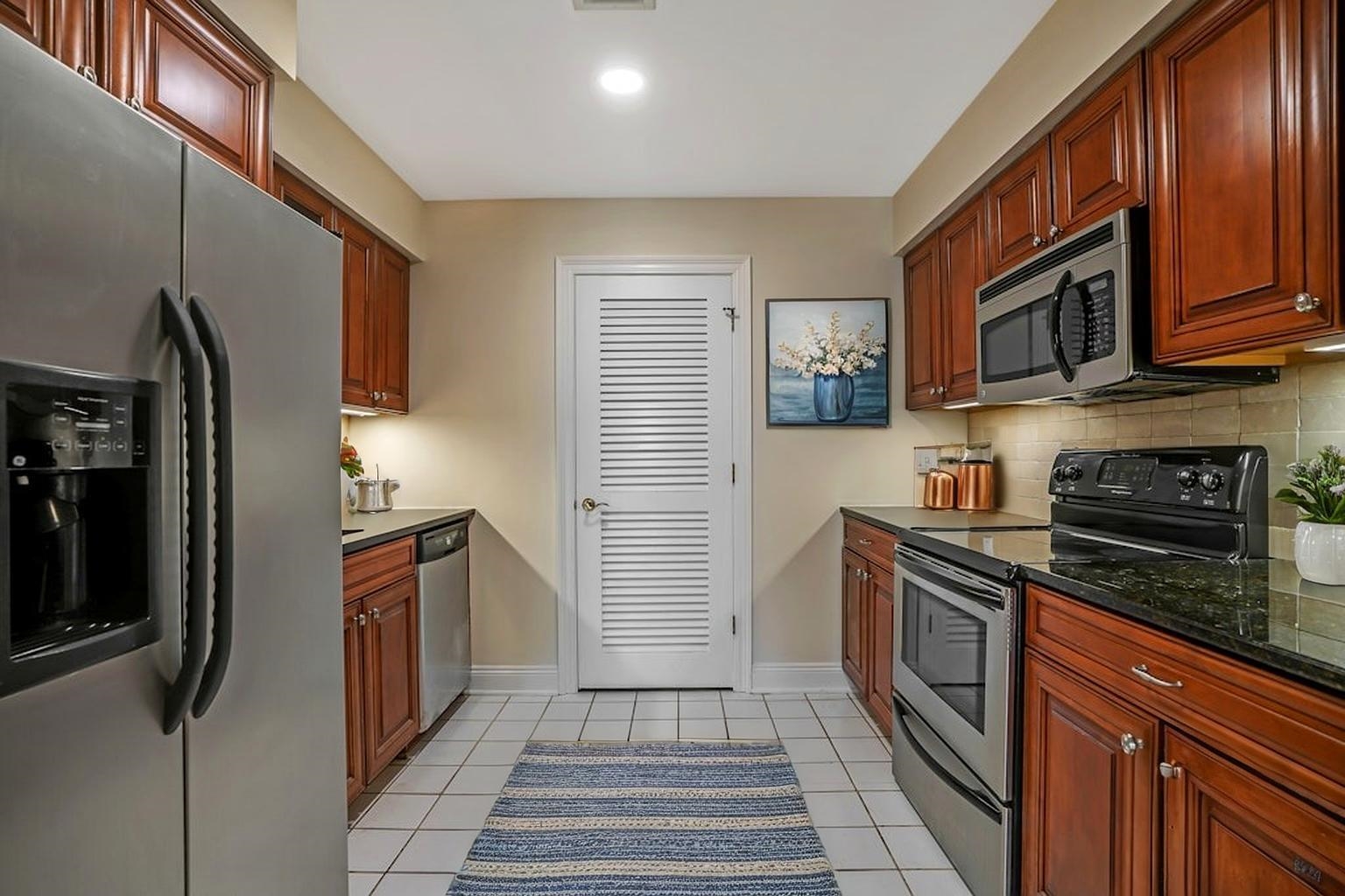 property viewer photo 1
