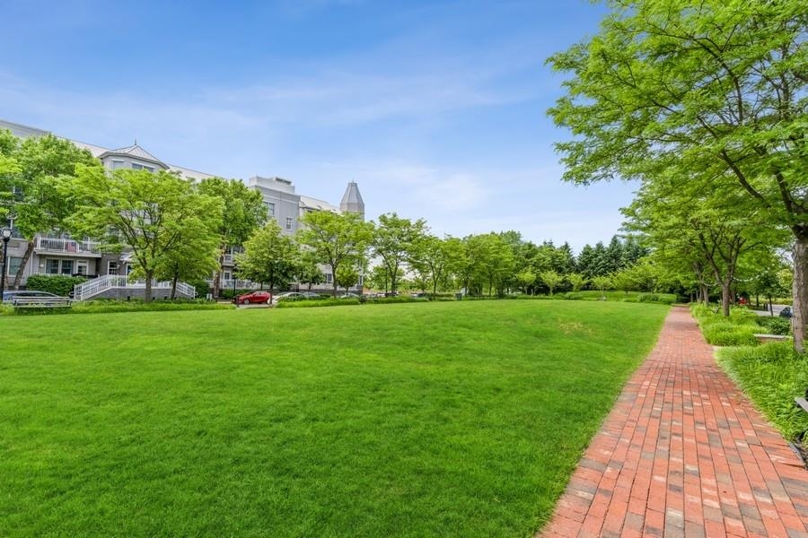 property viewer photo 12