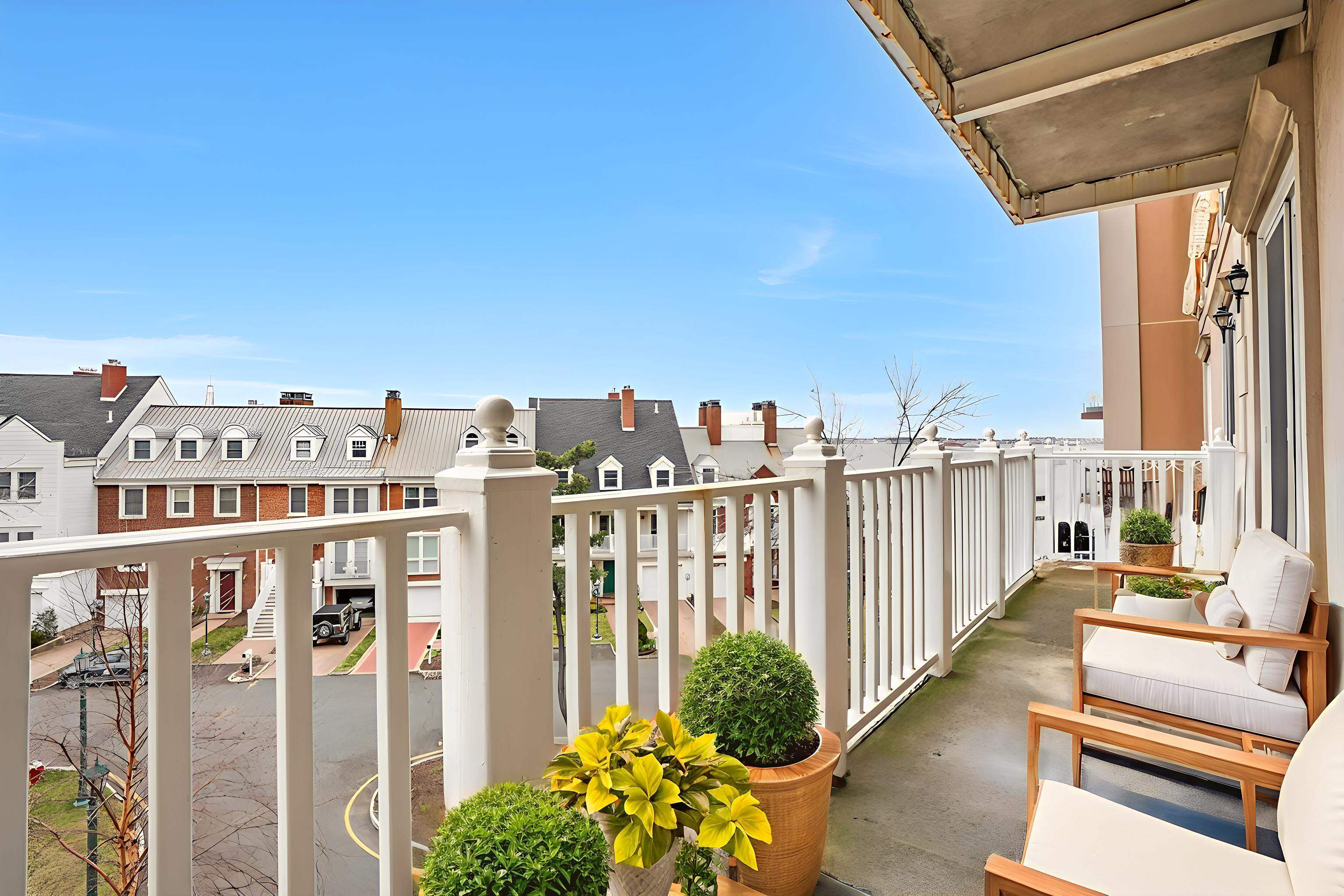 property viewer photo 3