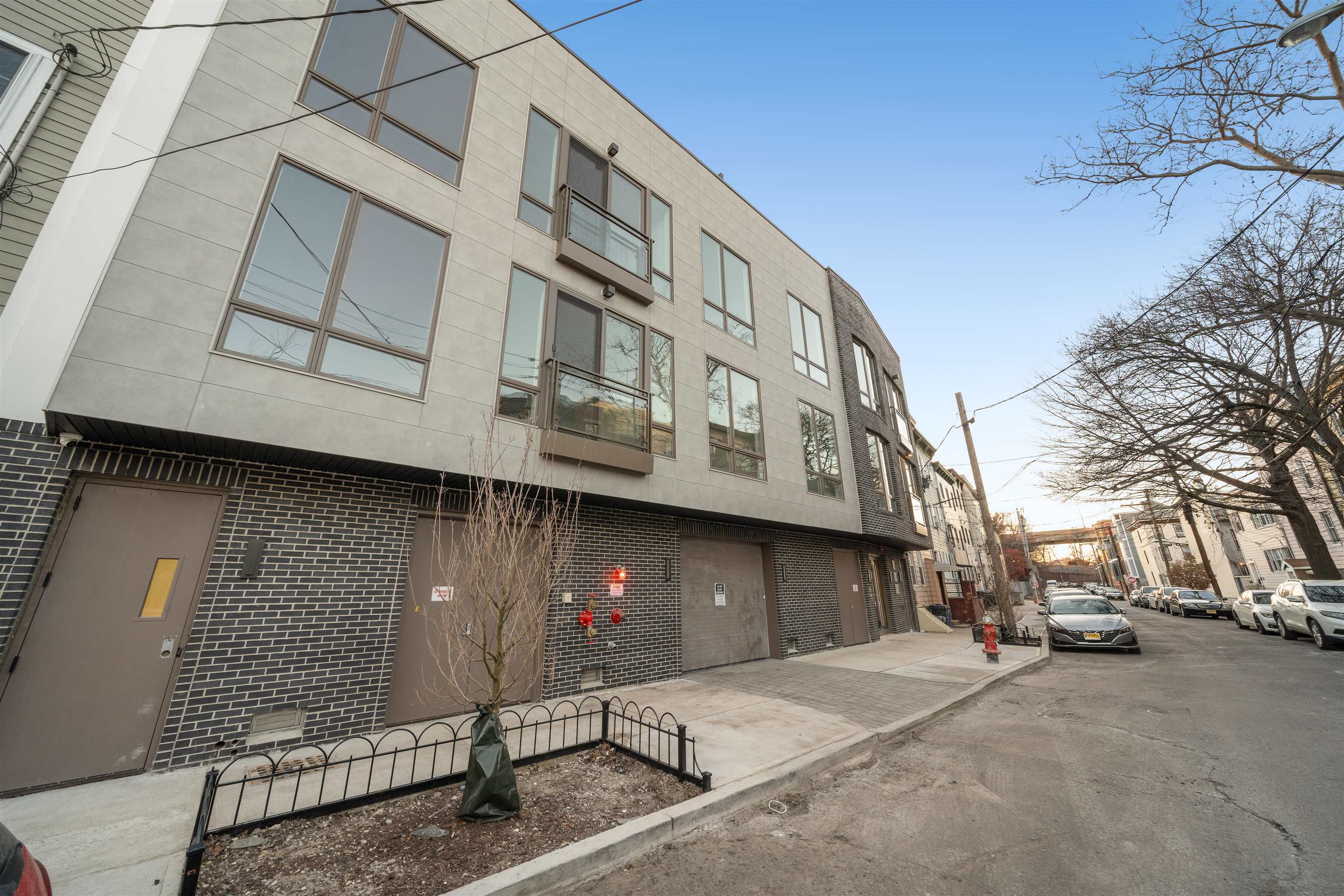property viewer photo 21