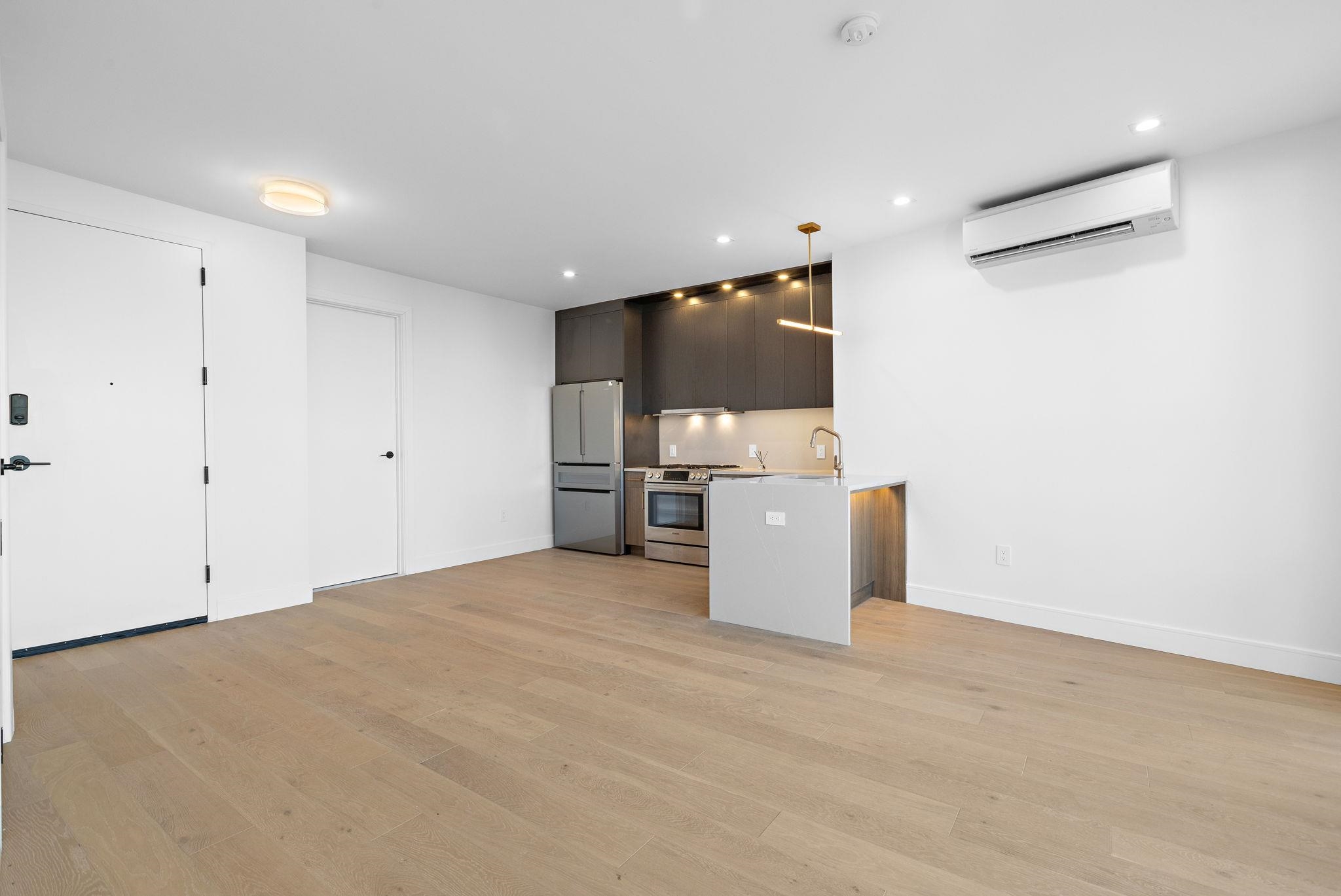 property viewer photo 6
