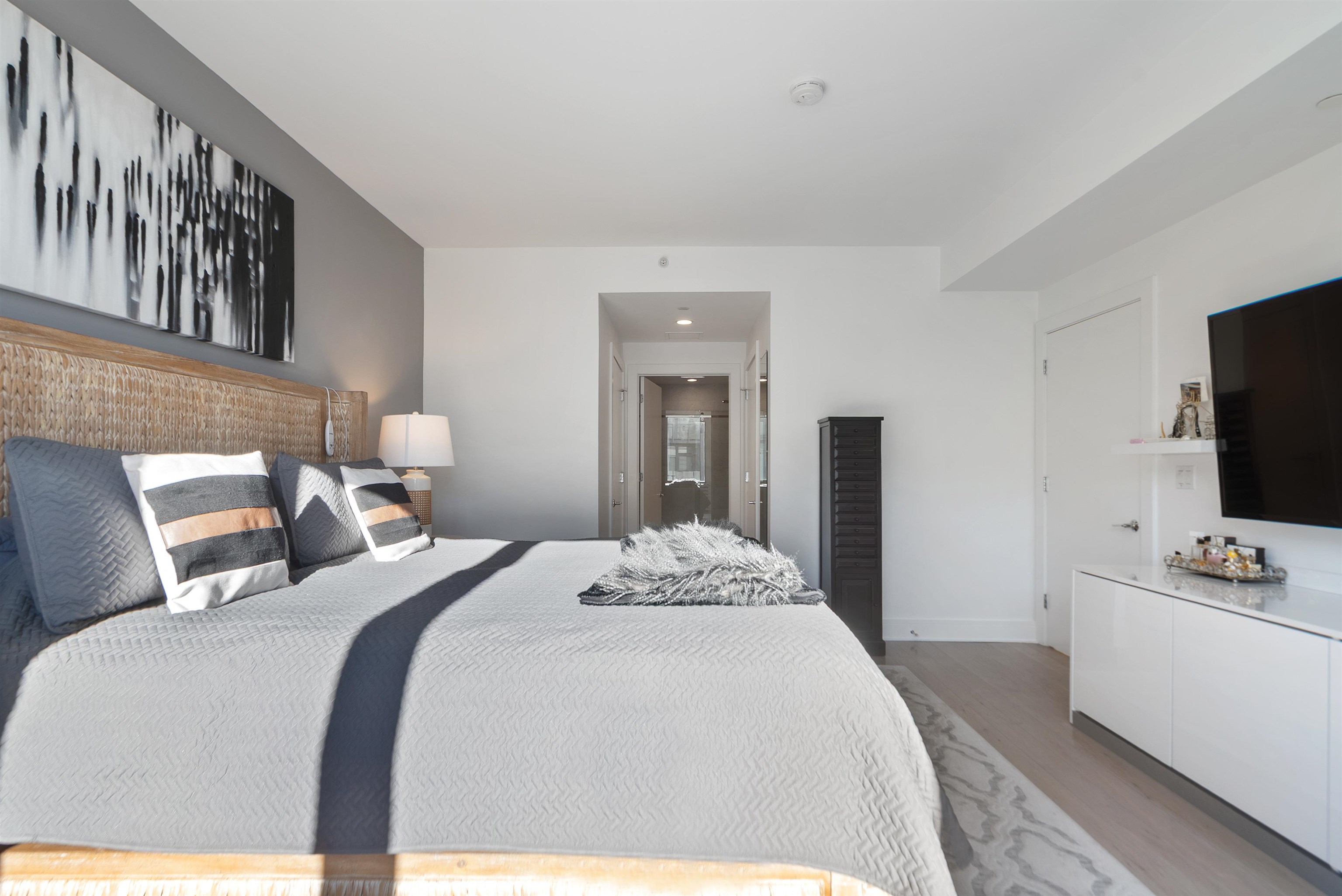 property viewer photo 15