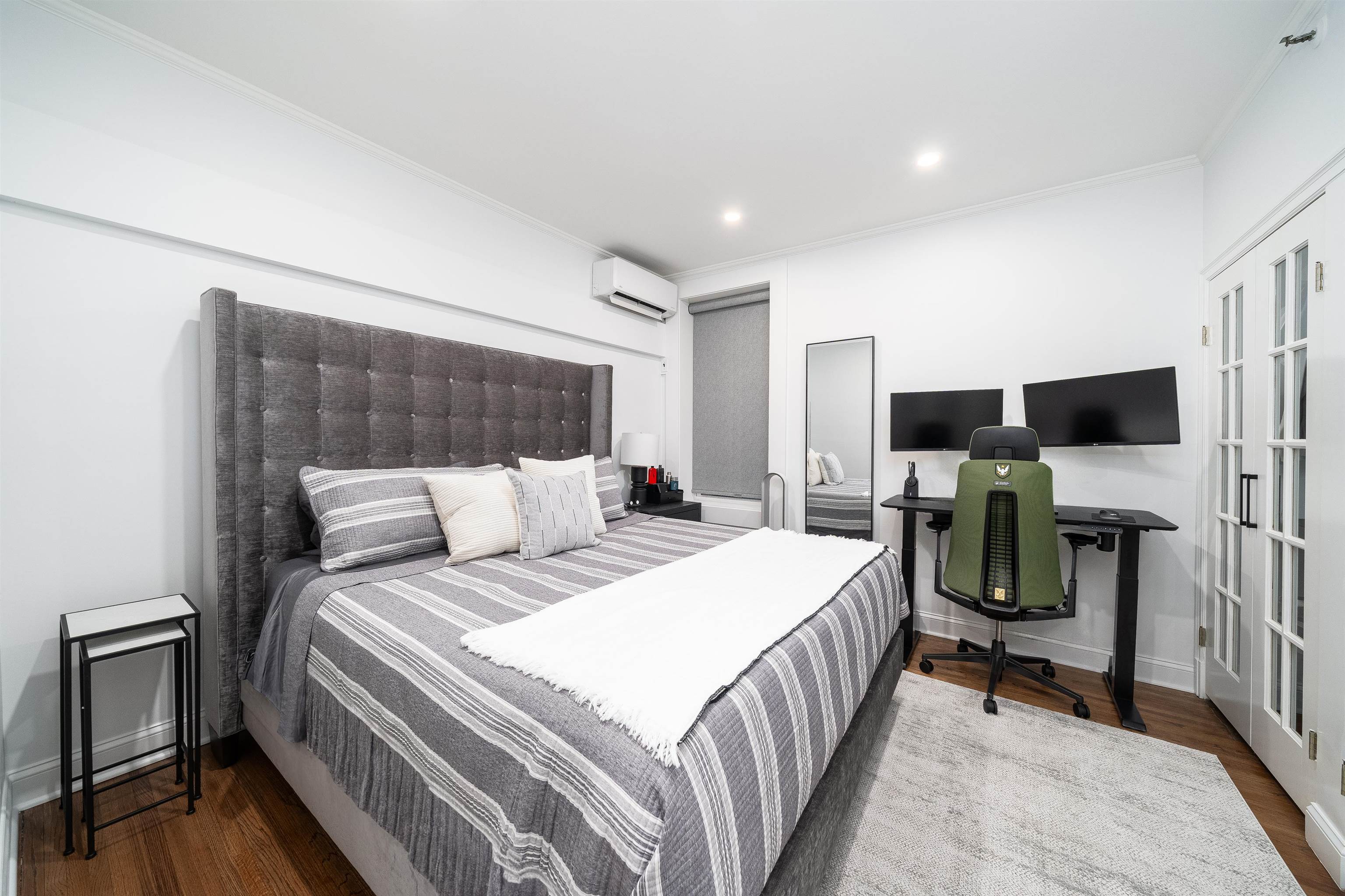 property viewer photo 7