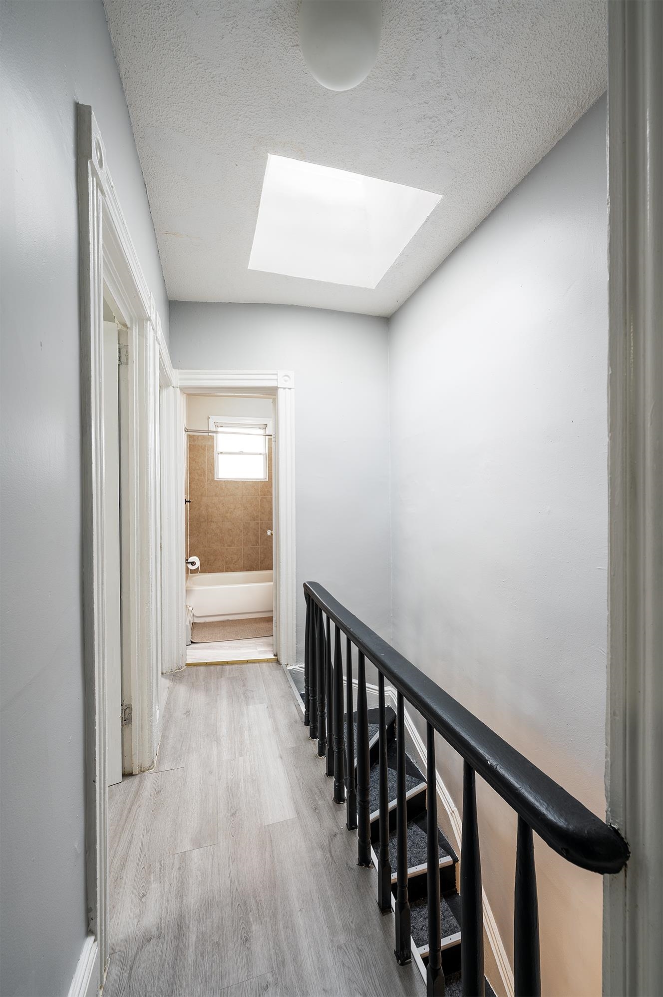 property viewer photo 6