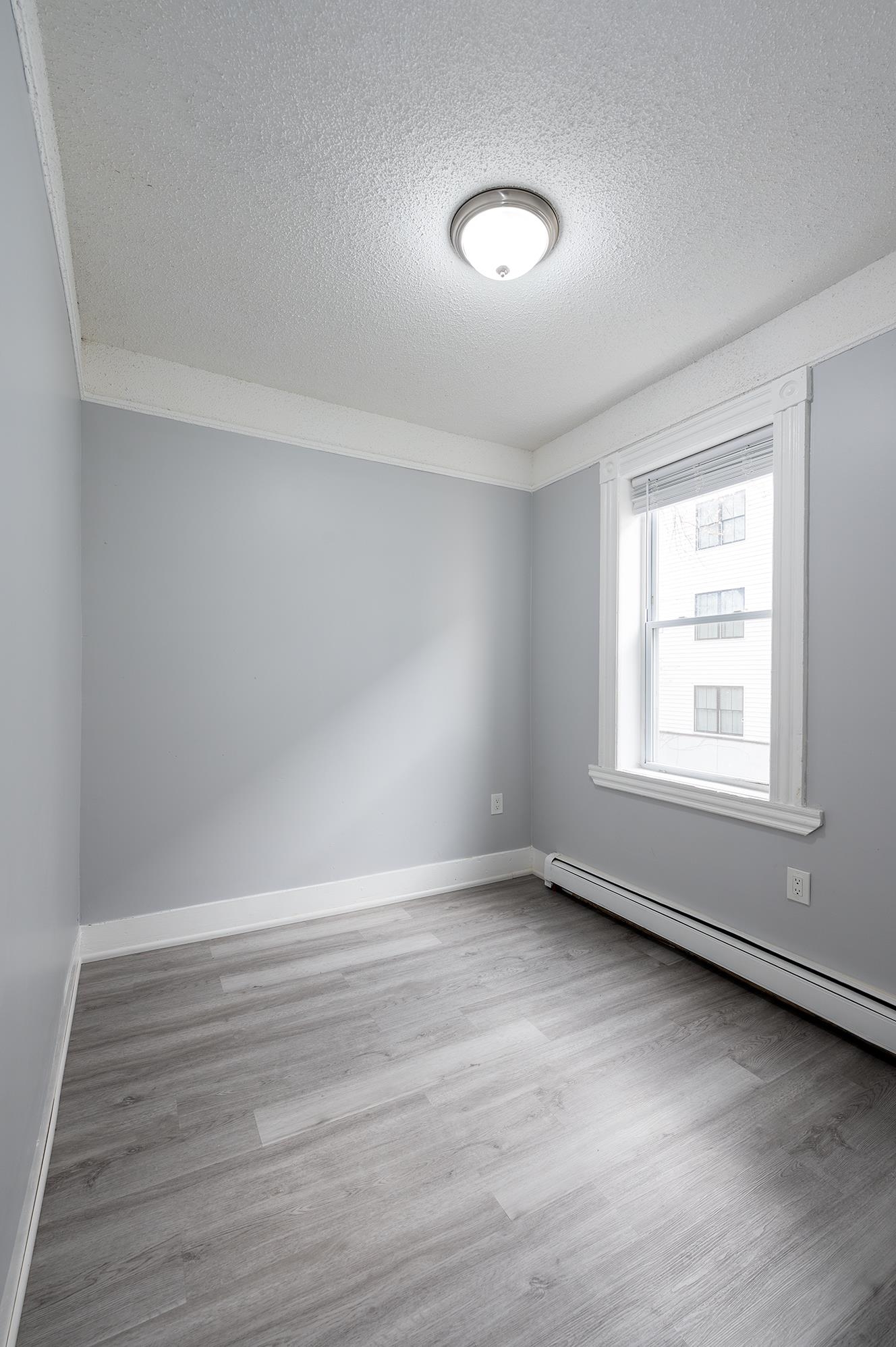 property viewer photo 9