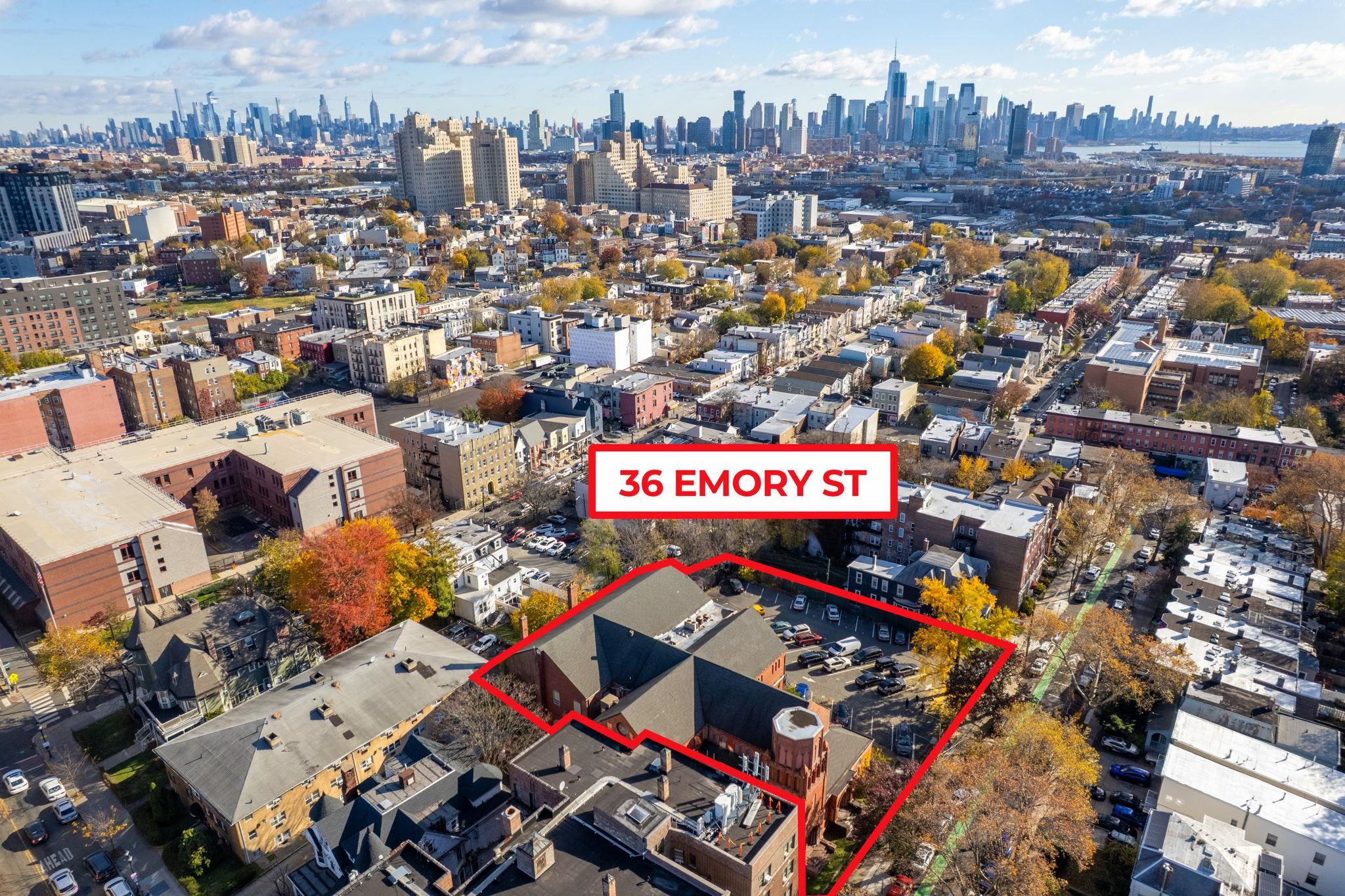 main property photo 4