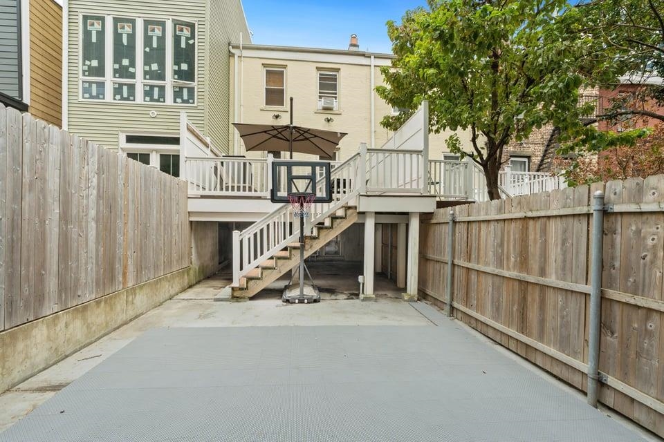 property viewer photo 25