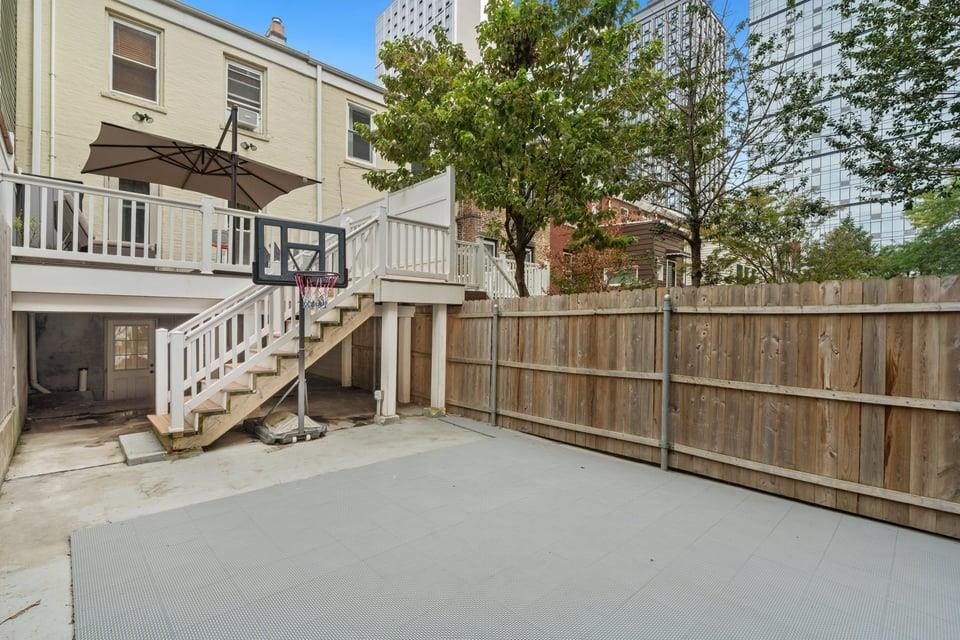 property viewer photo 26