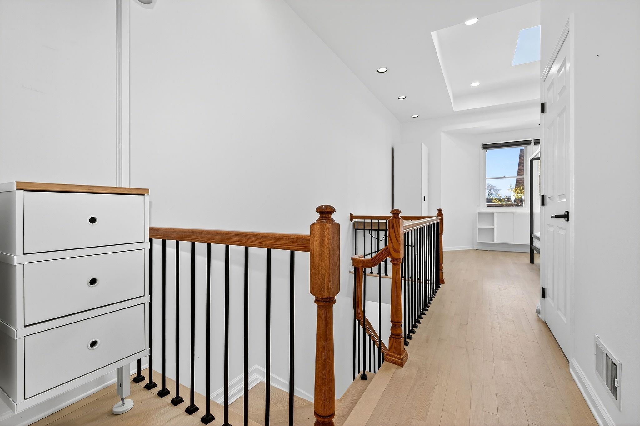 property viewer photo 18