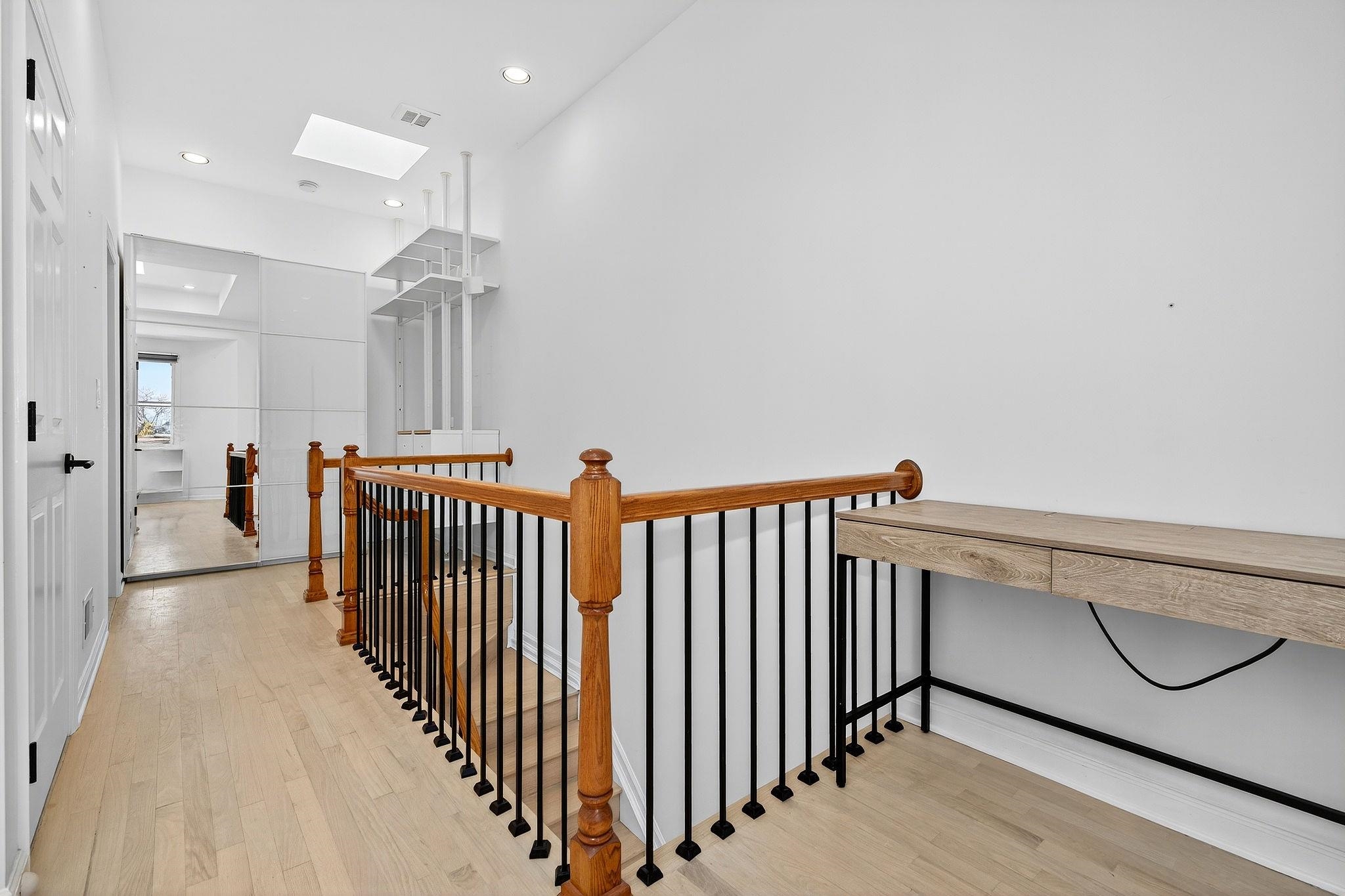 property viewer photo 19