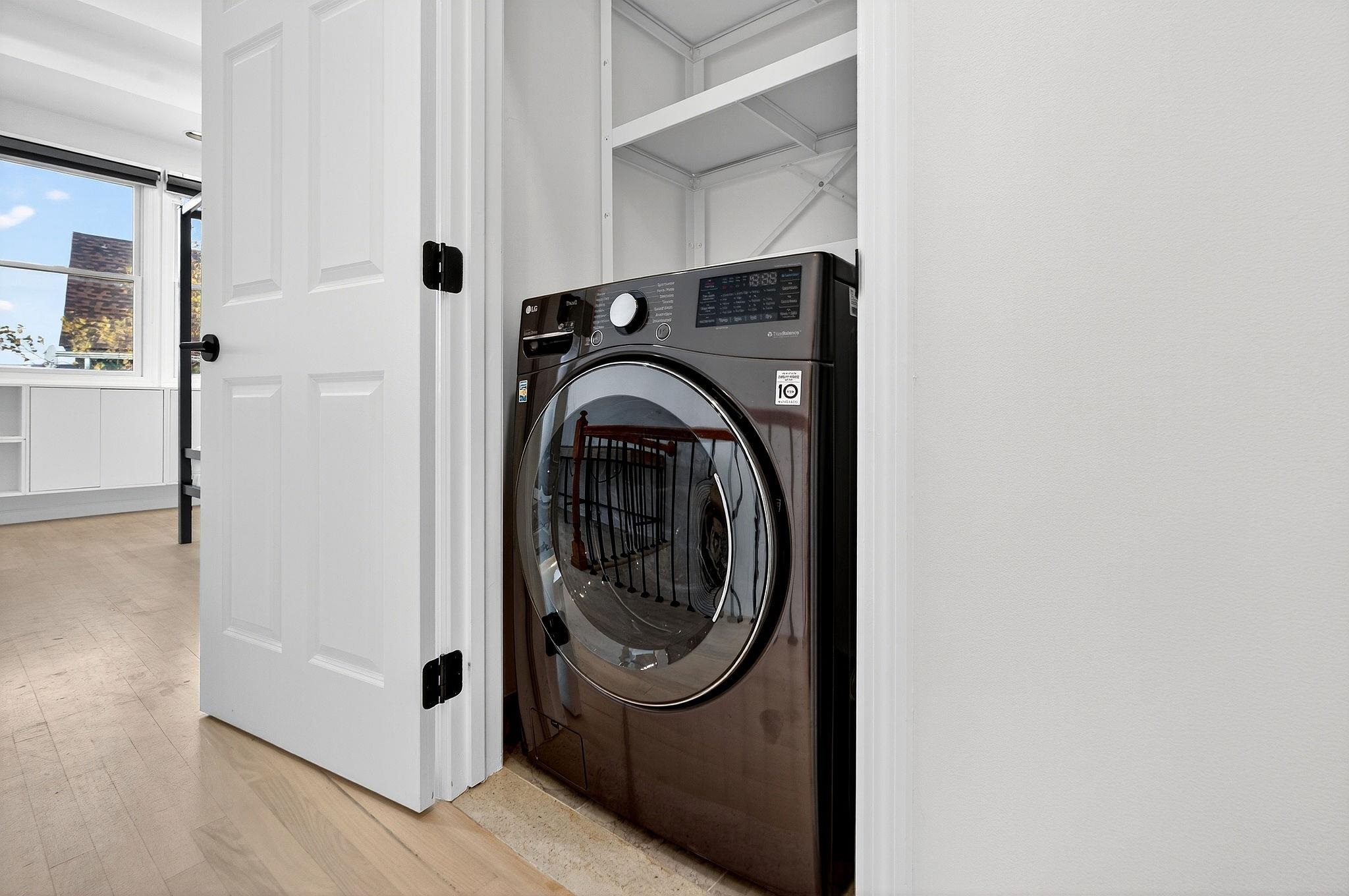 property viewer photo 22