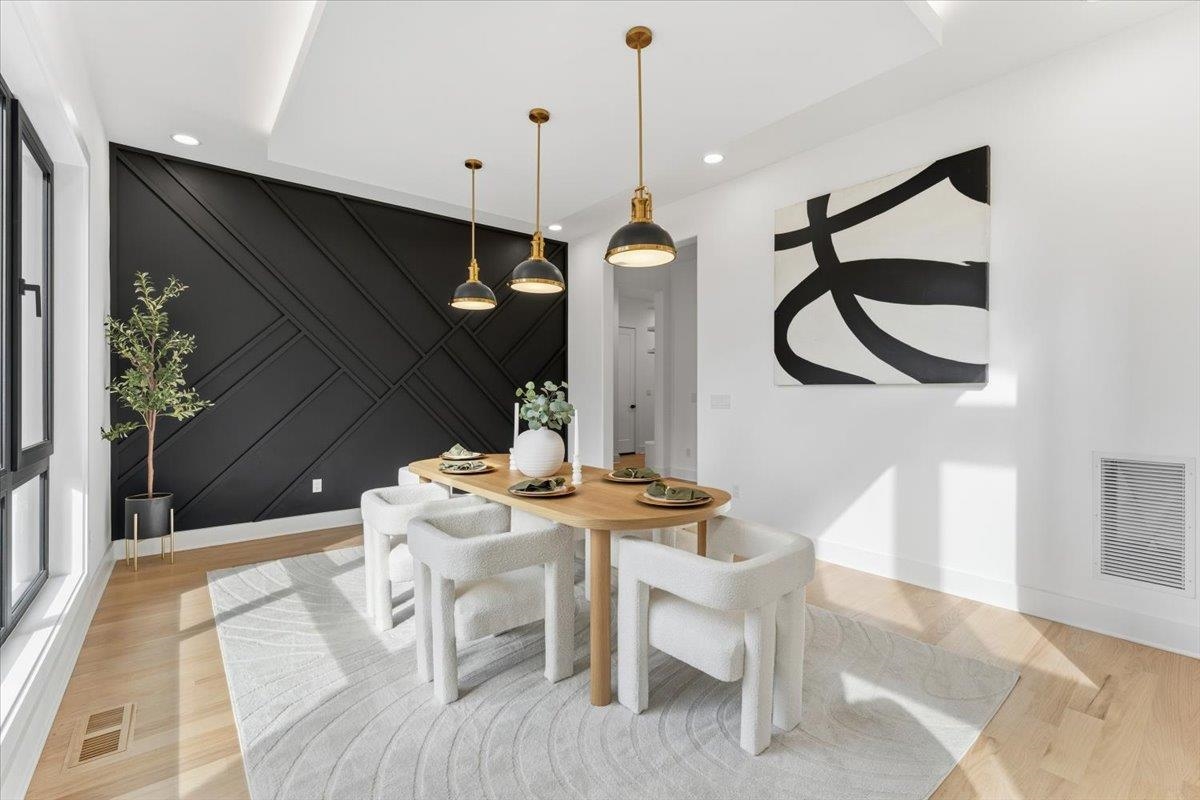 property viewer photo 11