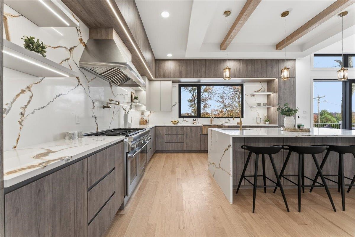 property viewer photo 20