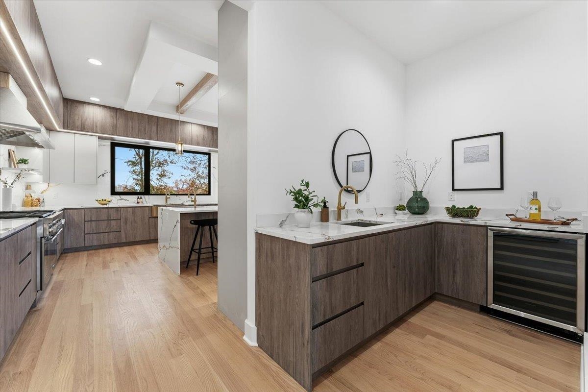 property viewer photo 22