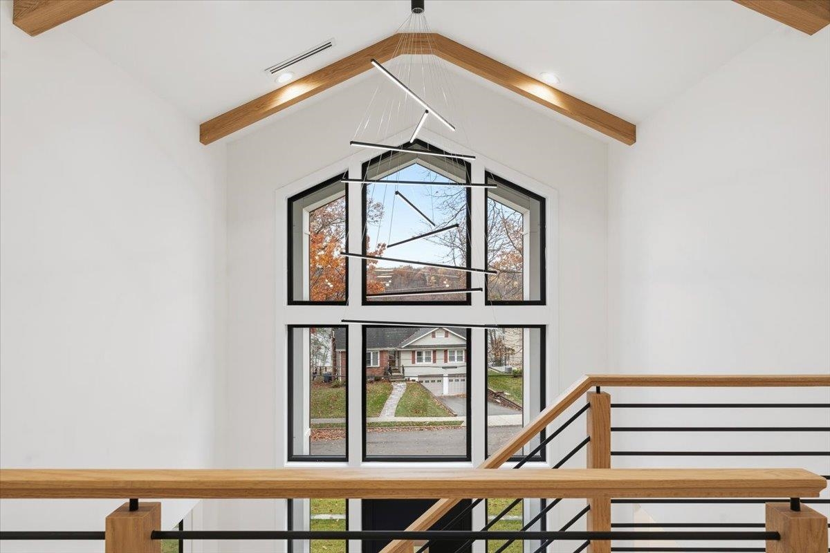 property viewer photo 26