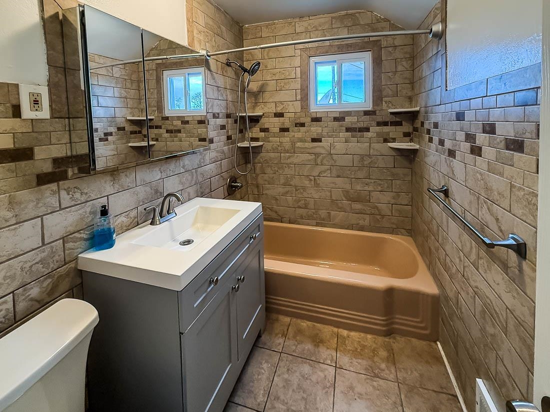 property viewer photo 3