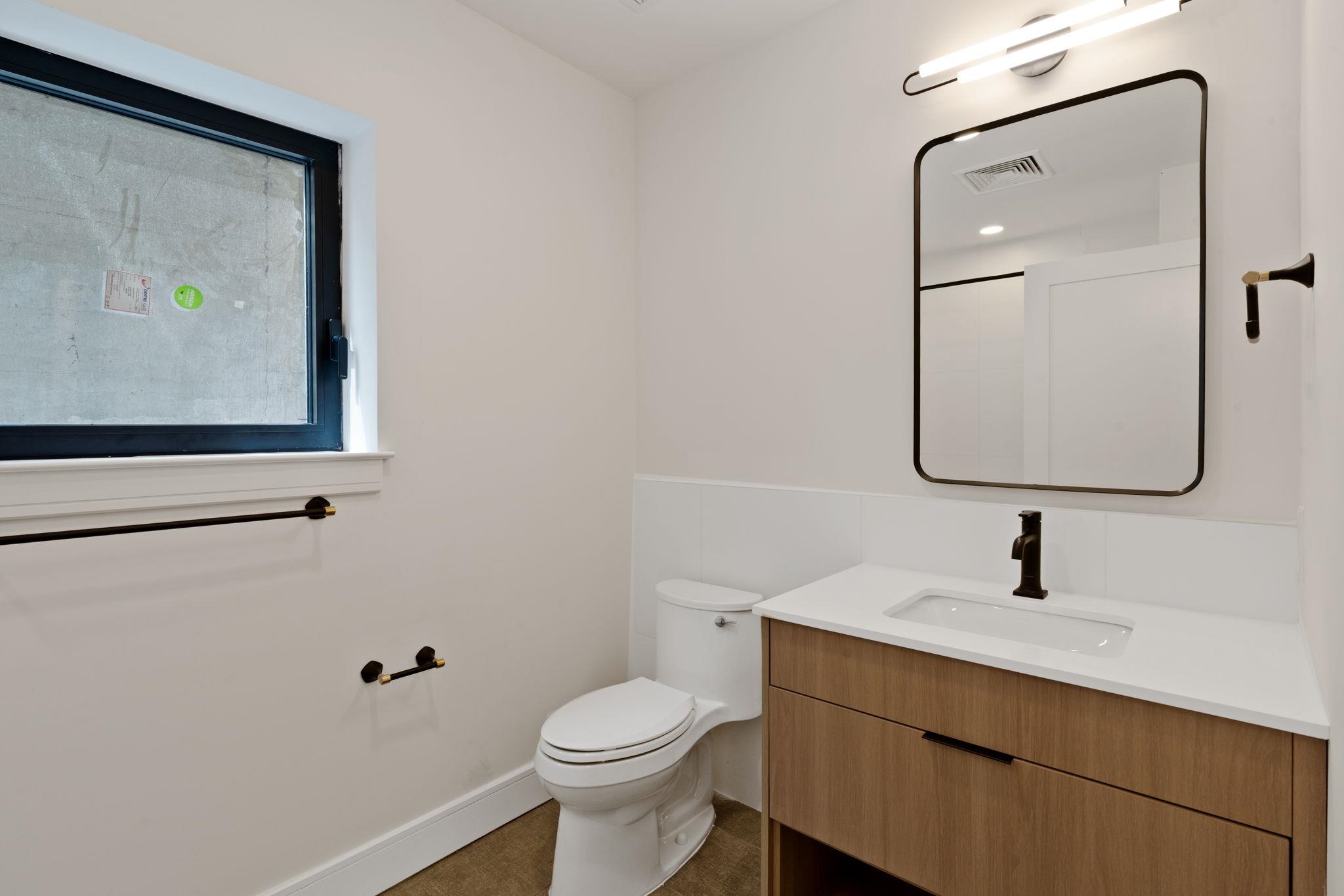 property viewer photo 11