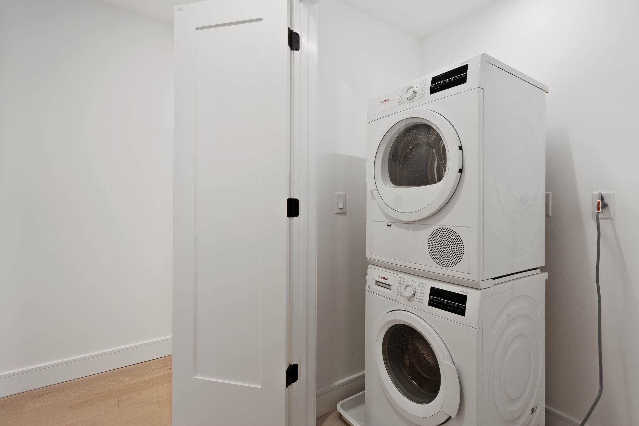 property viewer photo 13