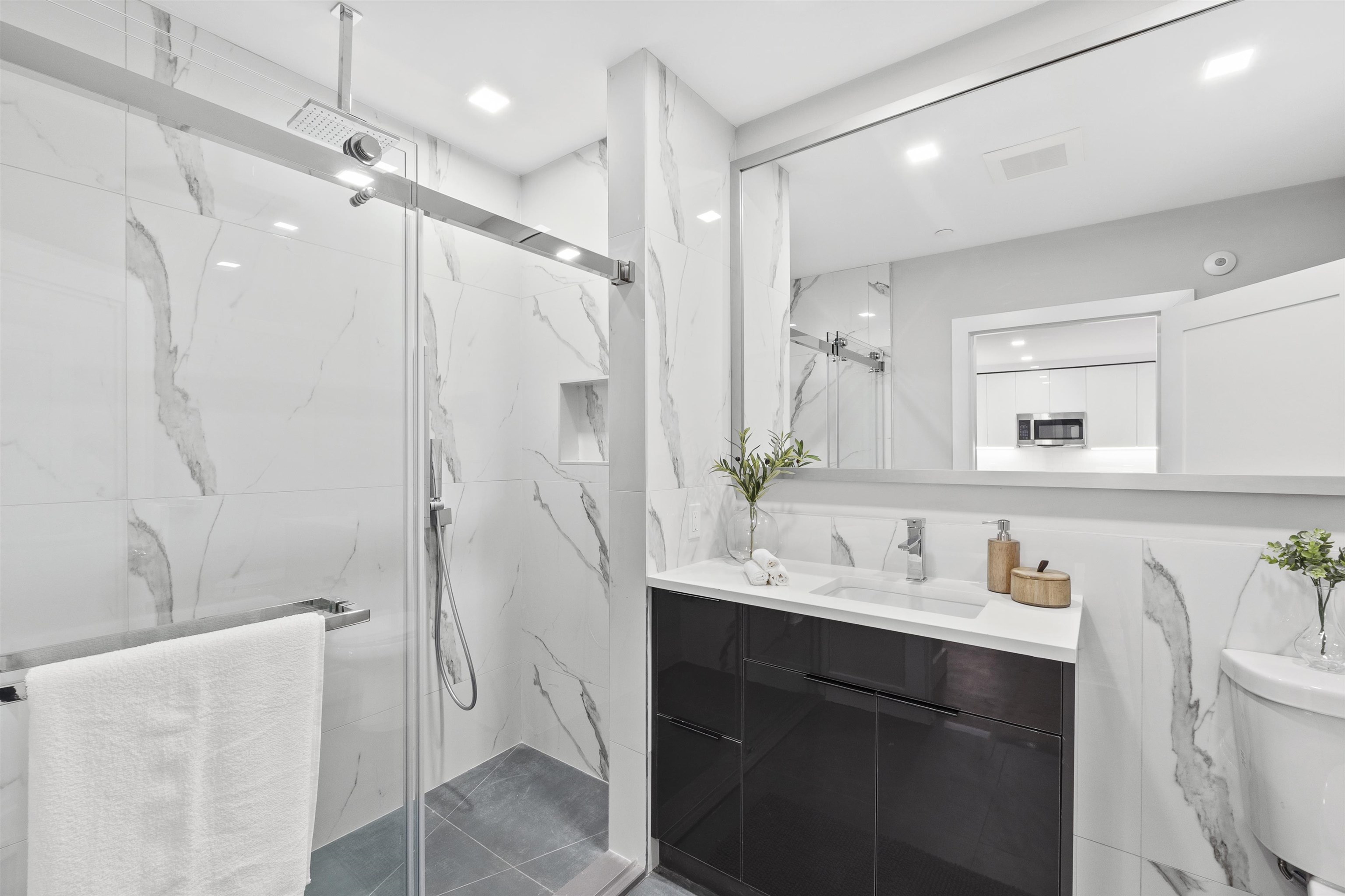 property viewer photo 17