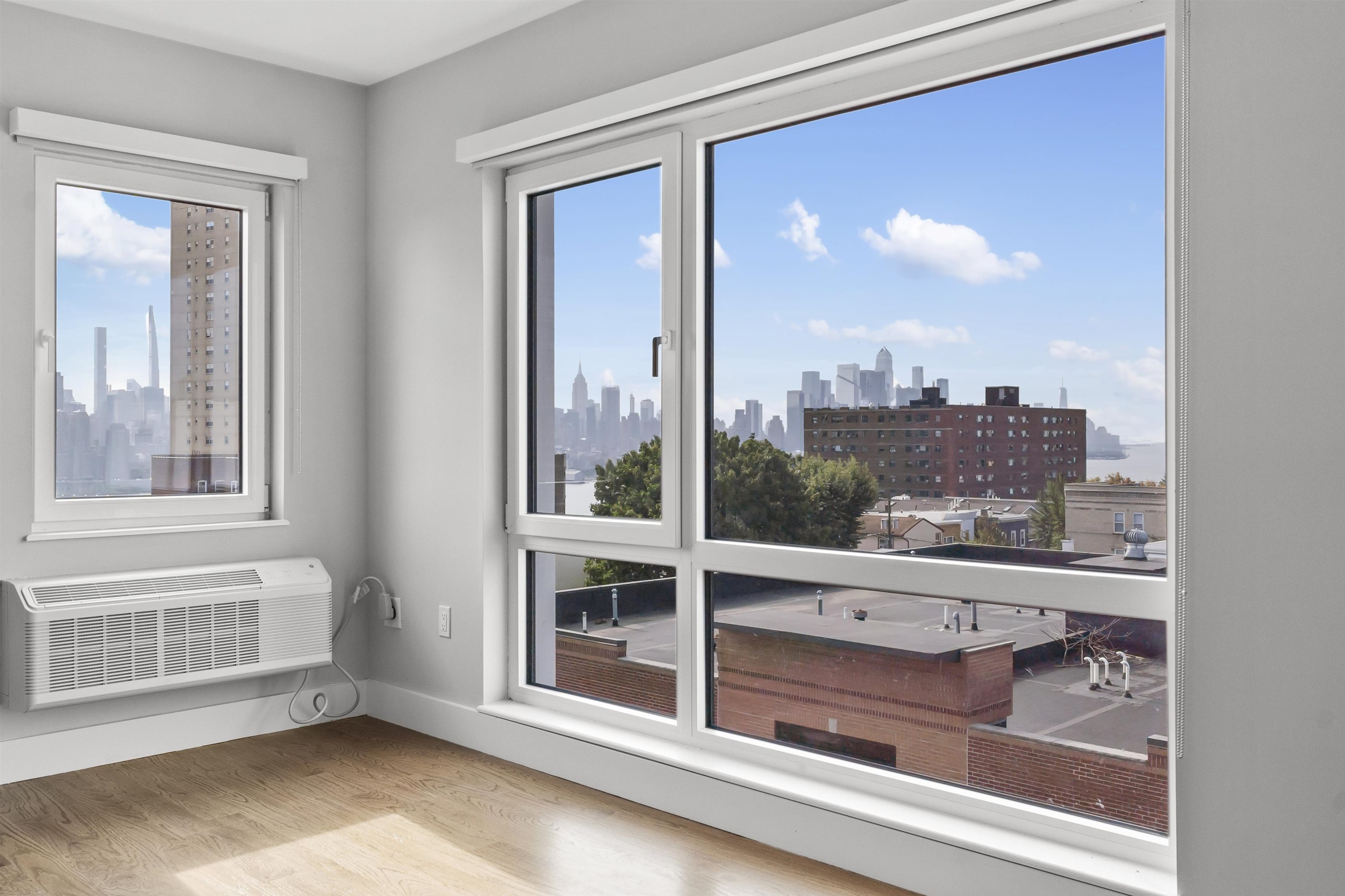 property viewer photo 23