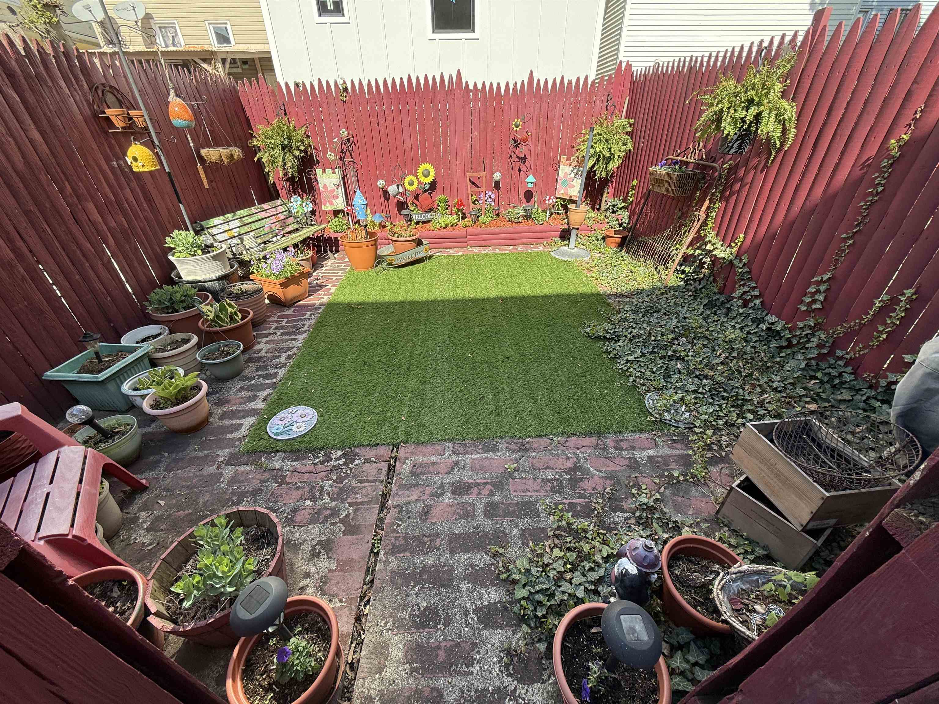 main property photo 27