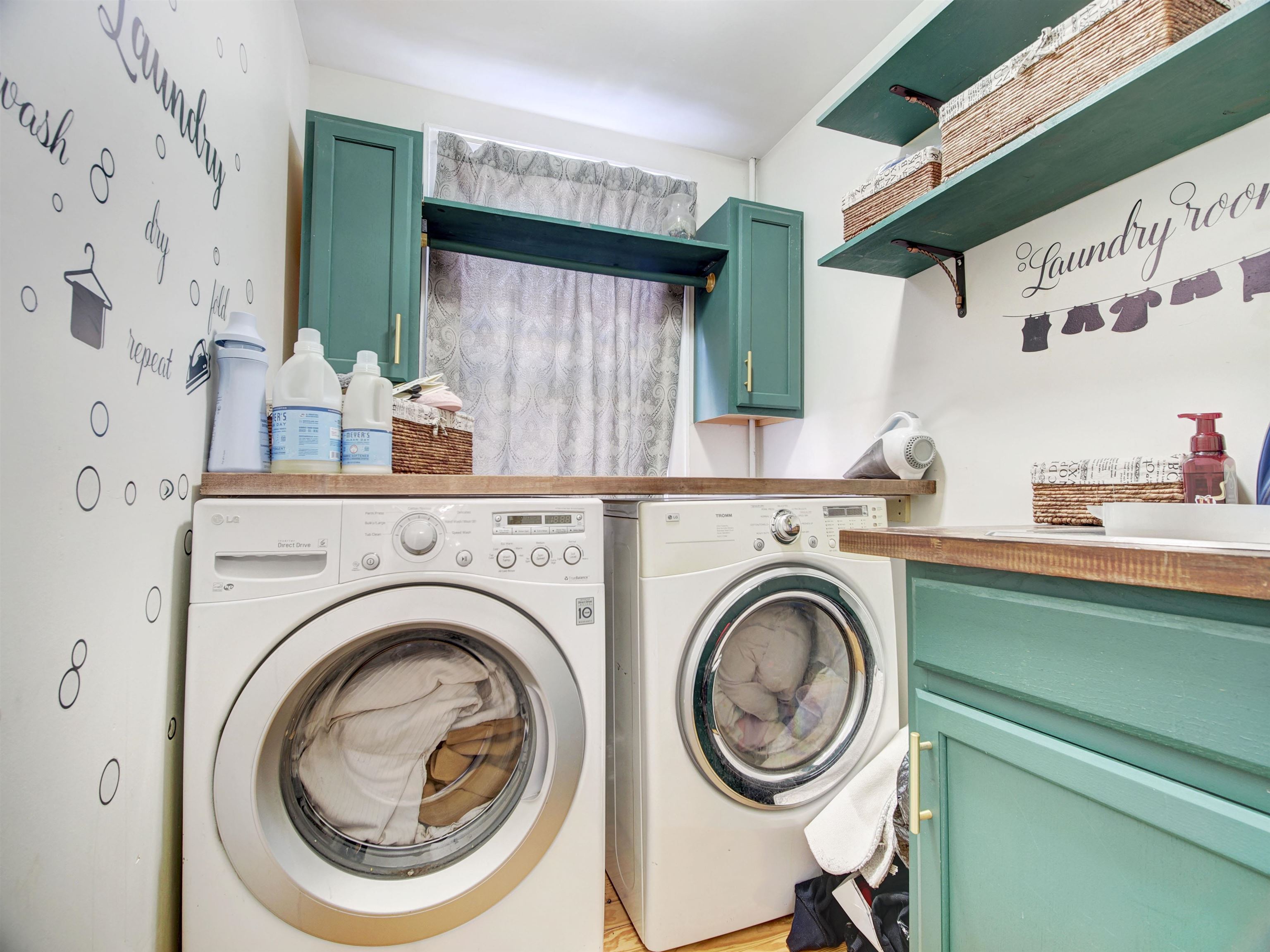 main property photo 15