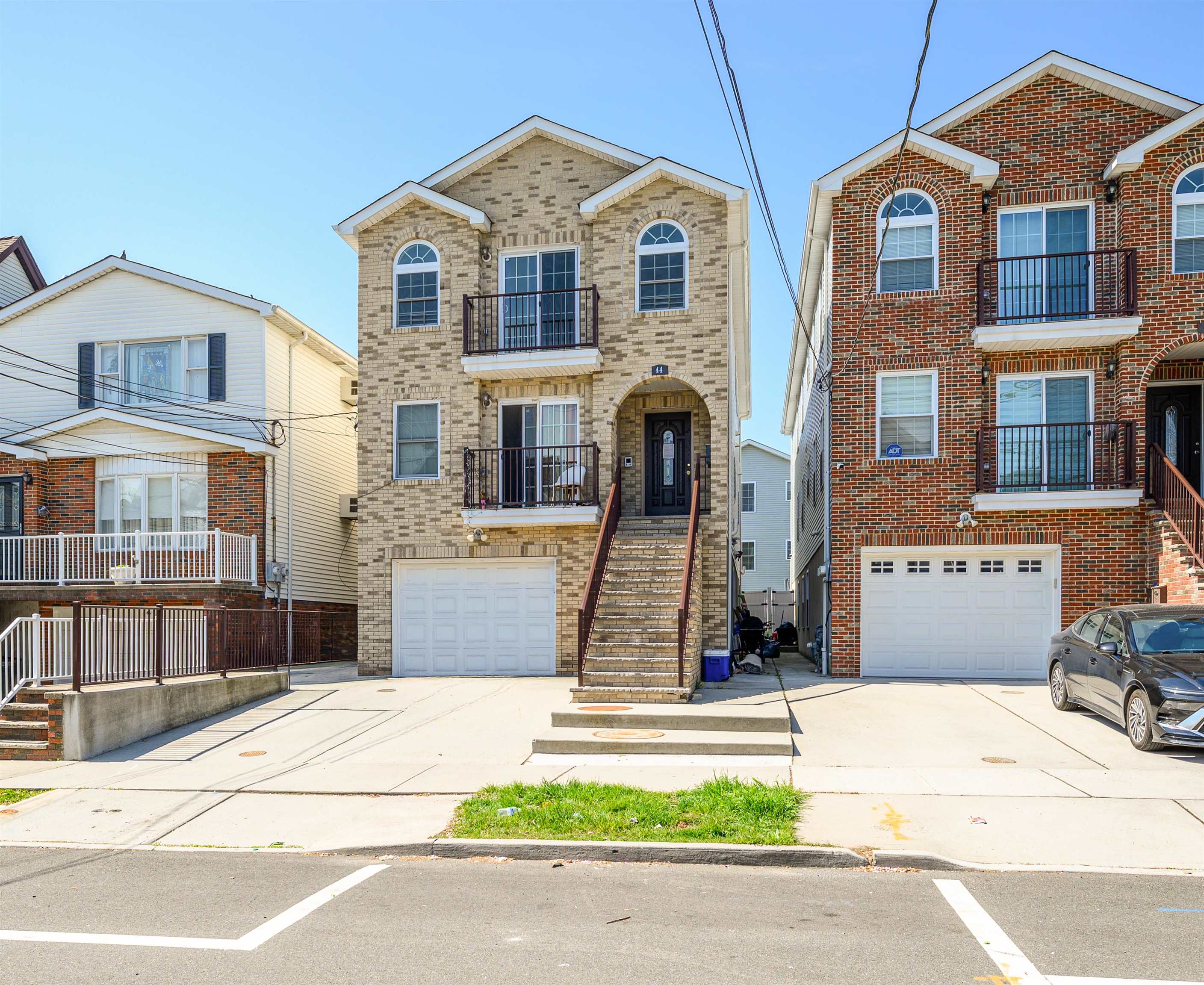main property photo 26