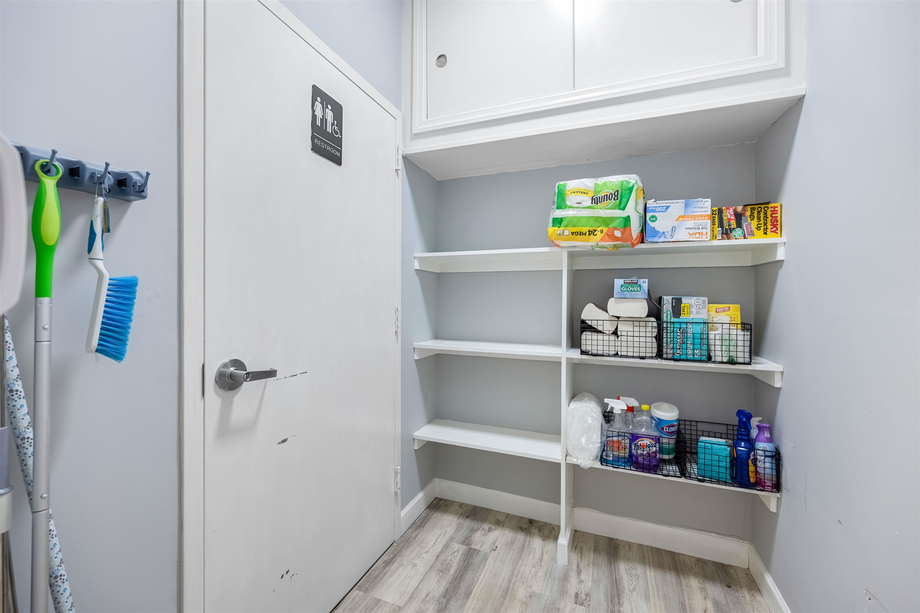 main property photo 15