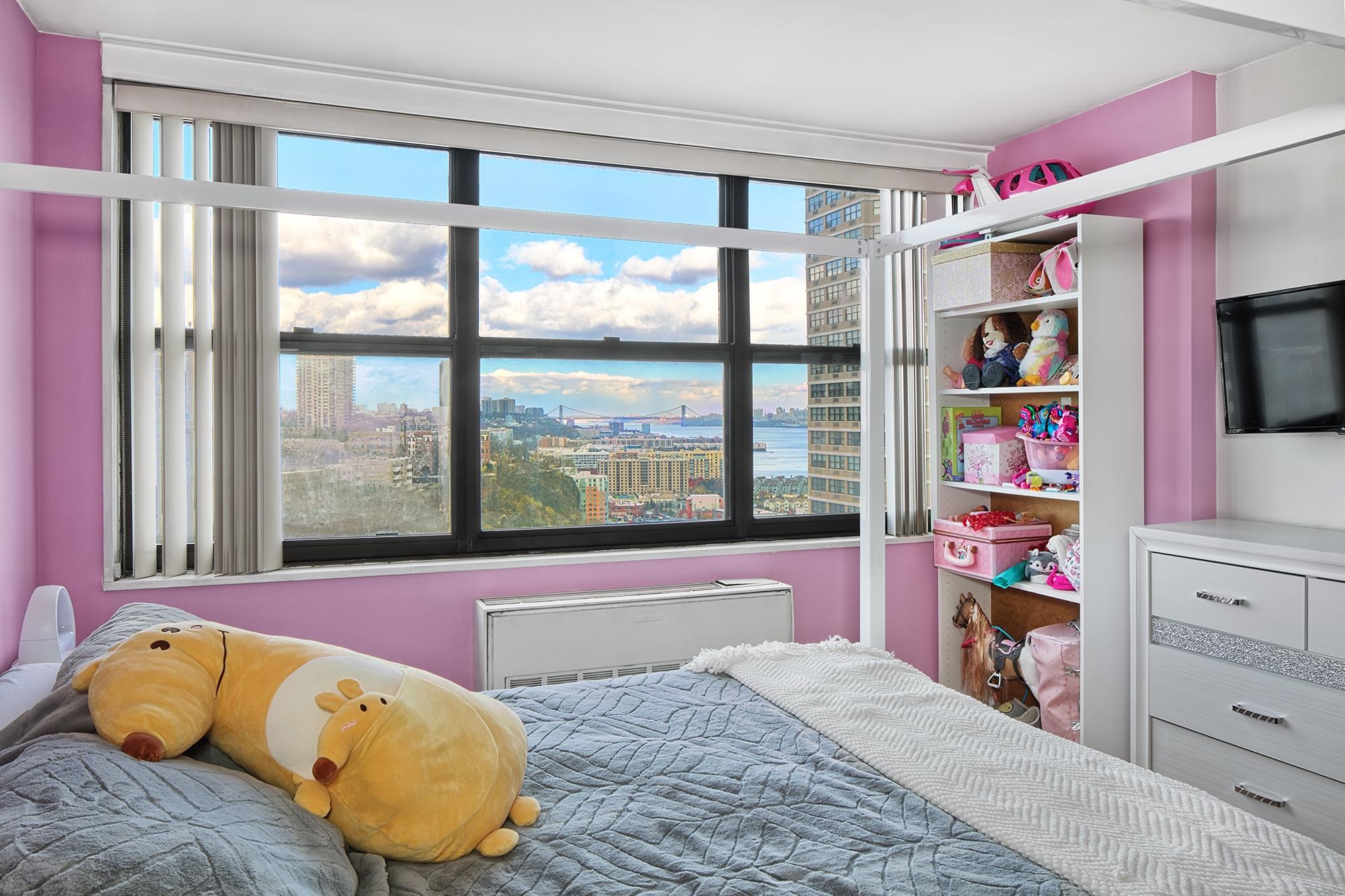 main property photo 7