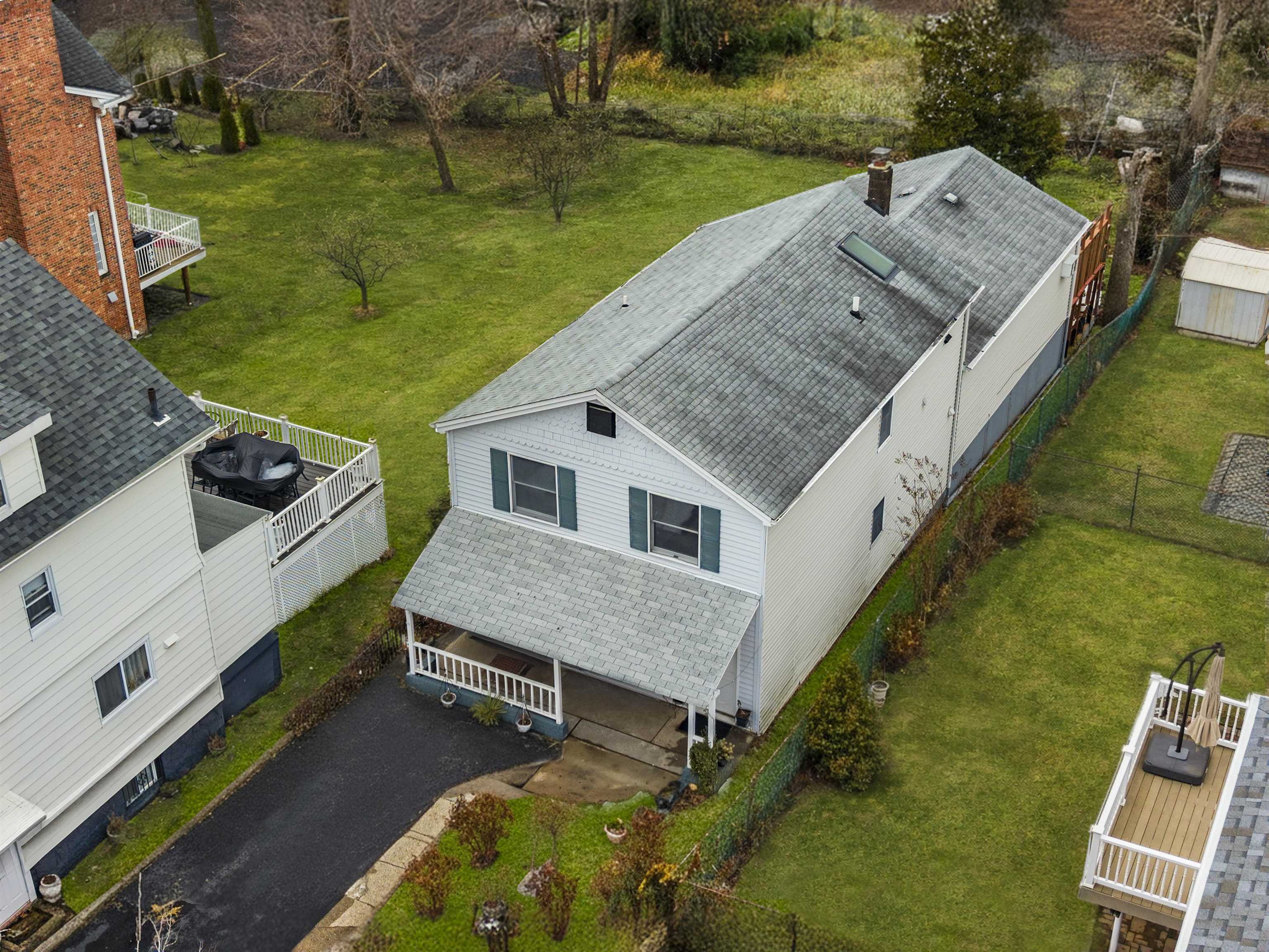 main property photo 48