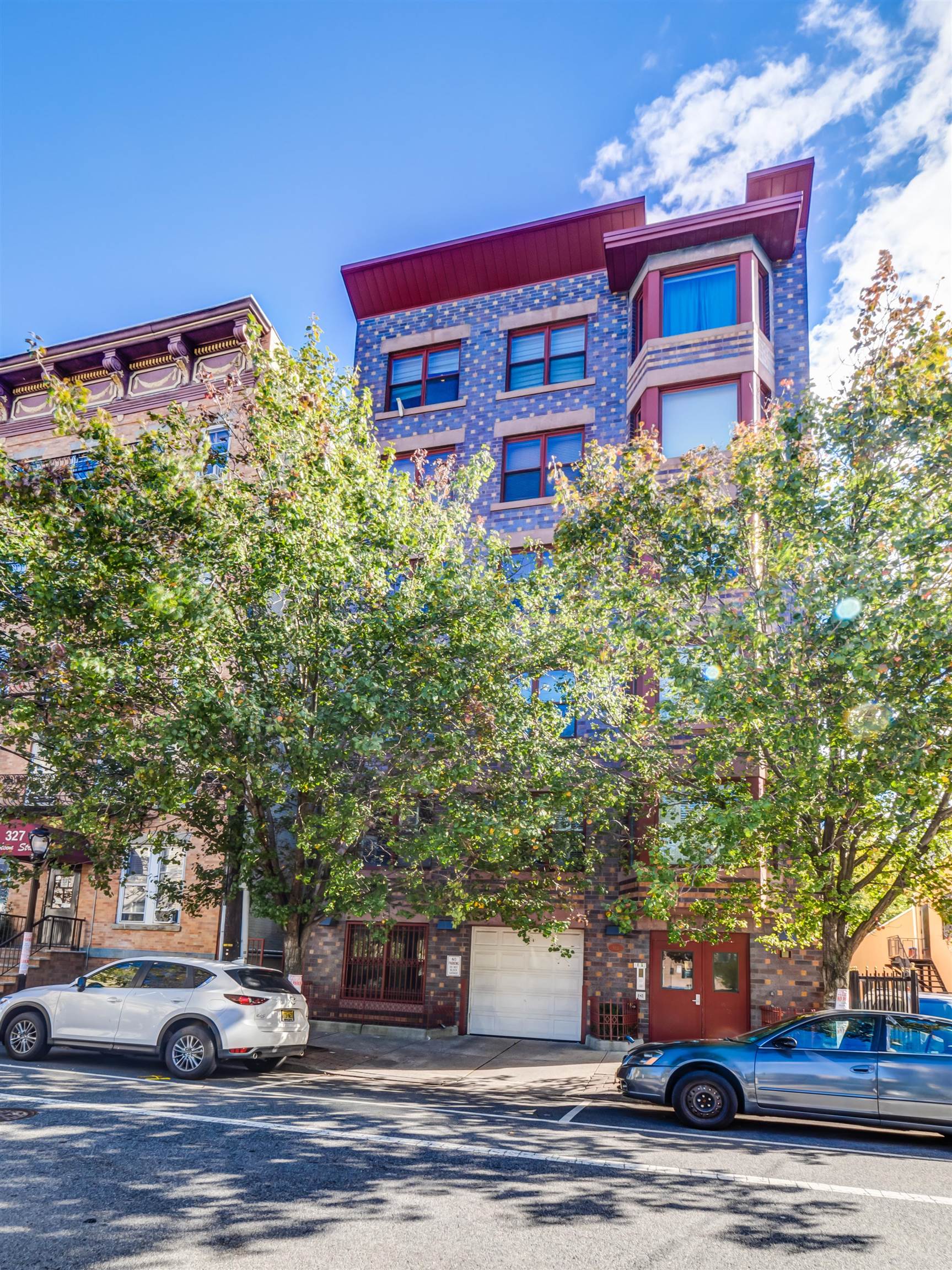 main property photo 17