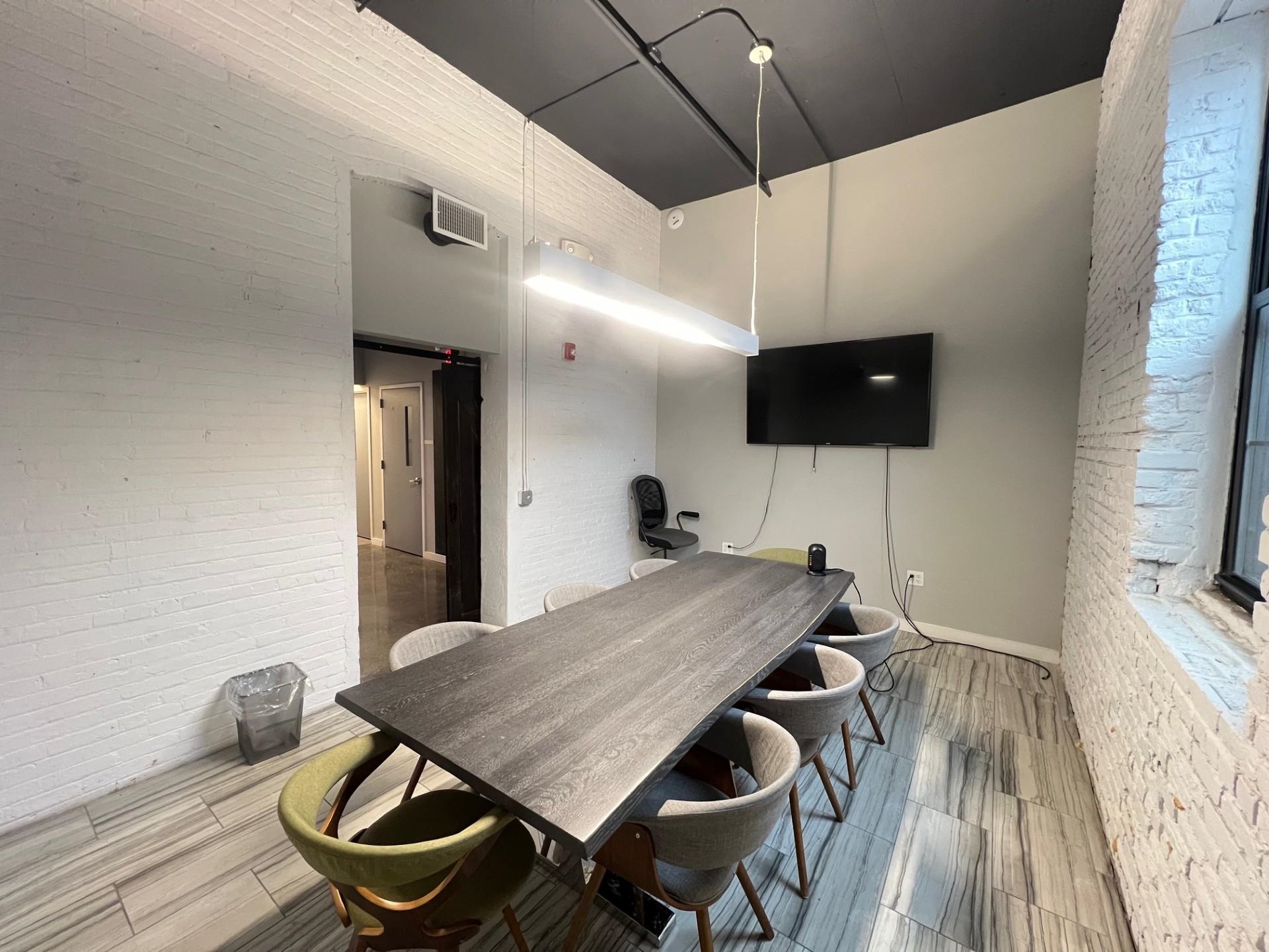 main property photo 18